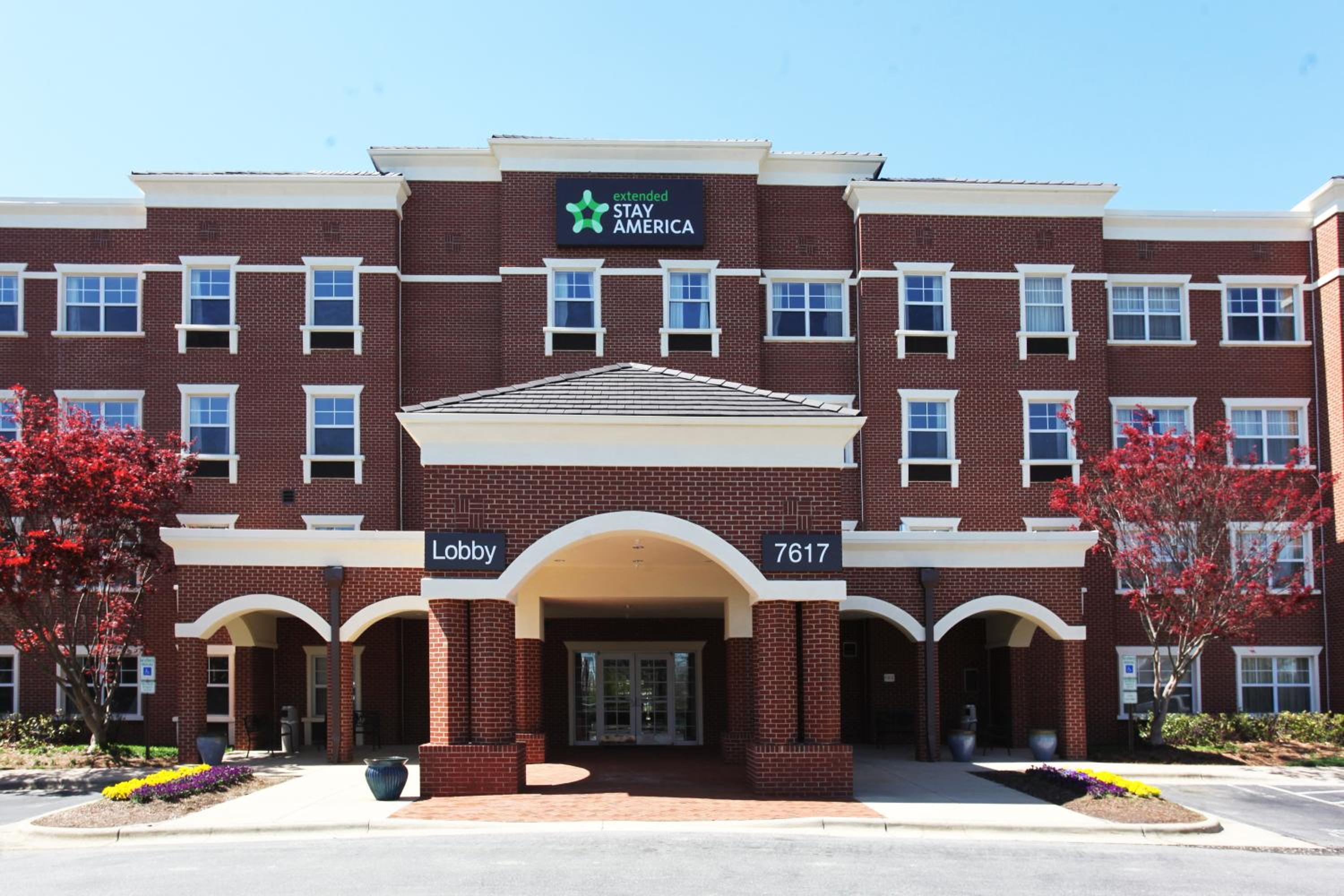 Hotel Extended Stay America Suites - Greensboro - Airport - Image 1