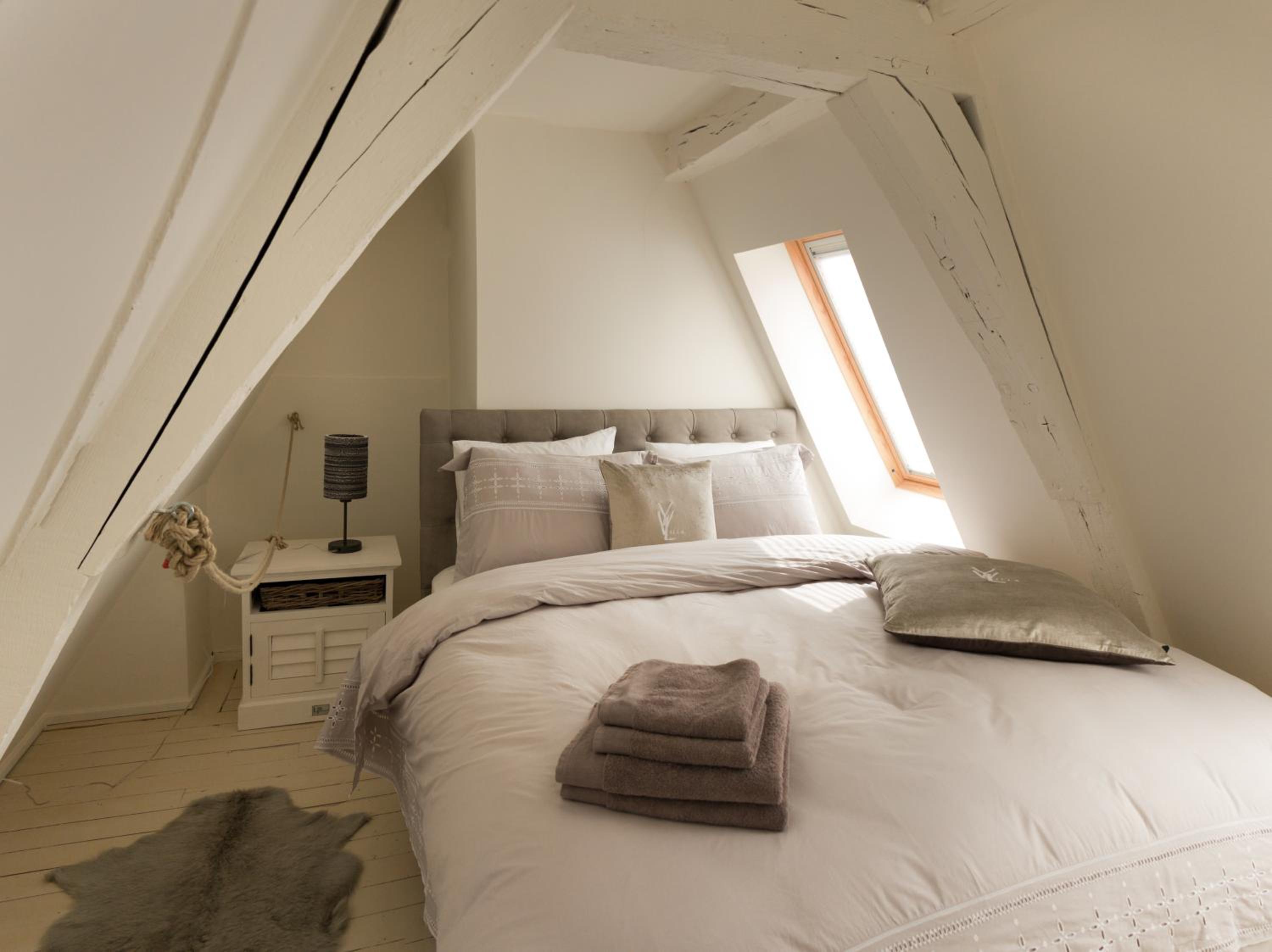 Y & L villa