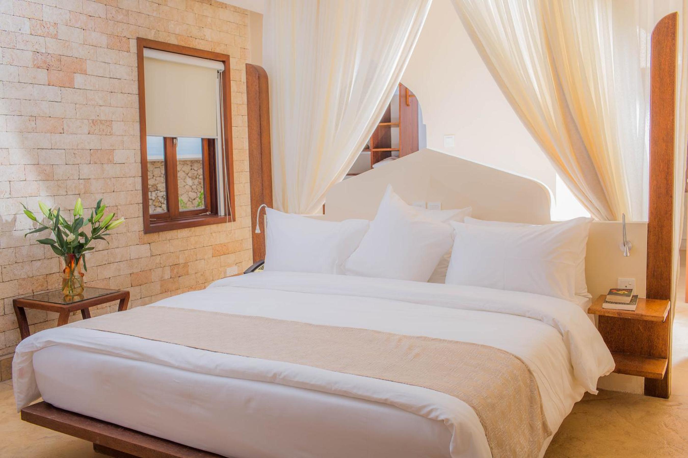 Silver Palm Spa & Resort