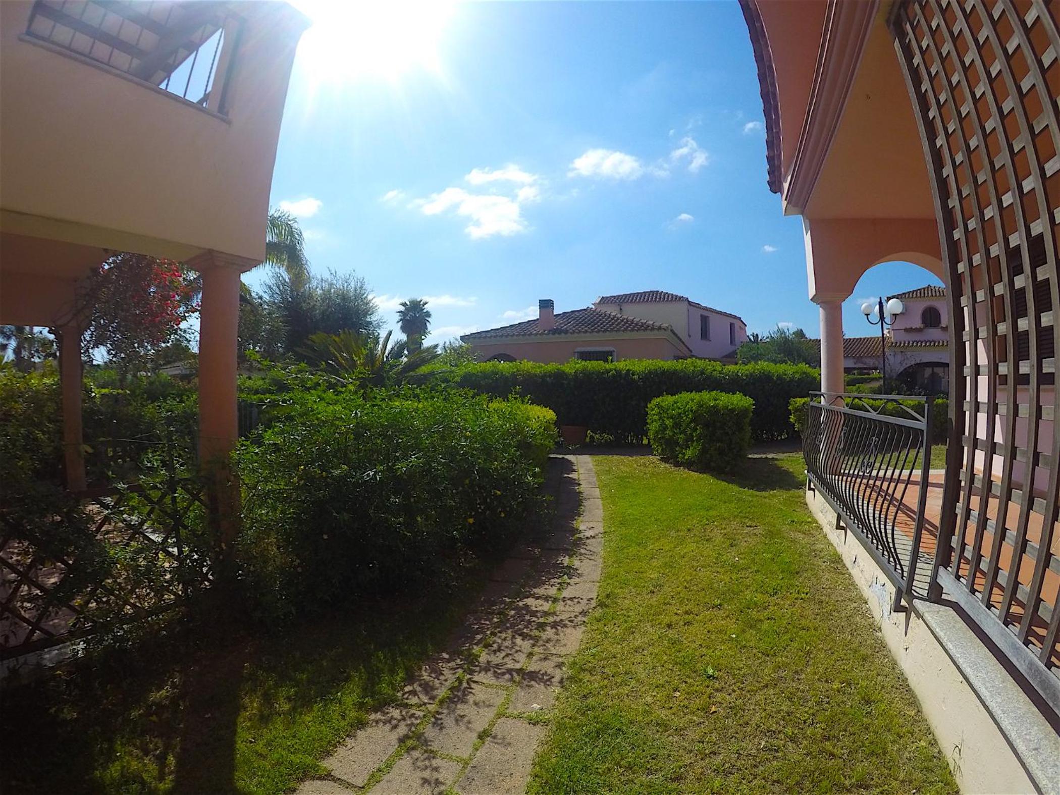 Photo 33