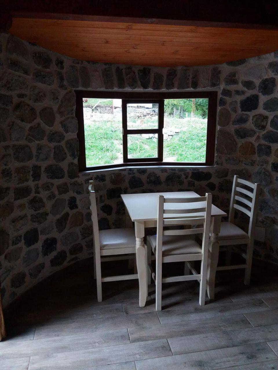 Guest House Flodisa