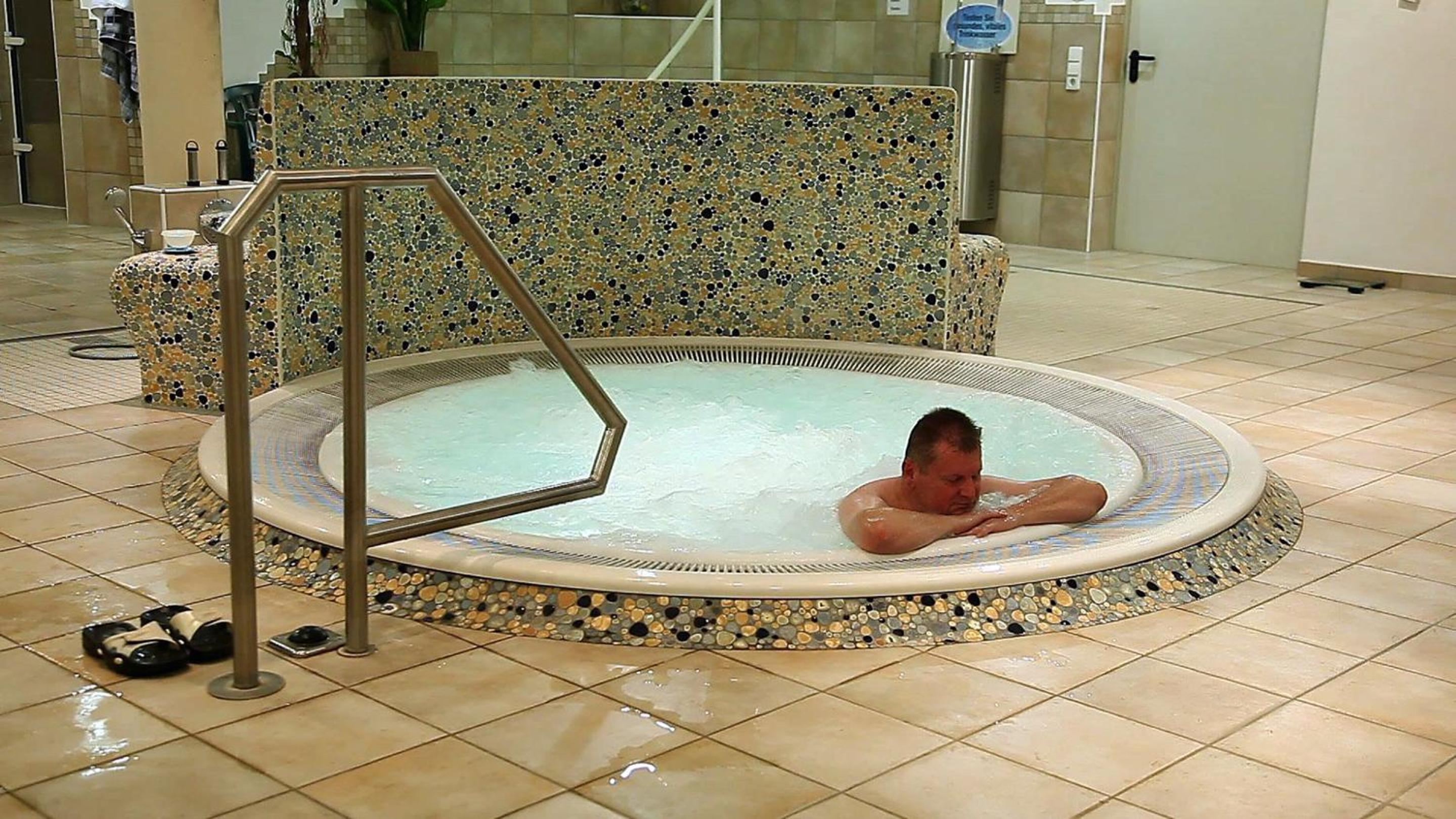 Flair Hotel Landgasthof Roger - Property Image 2