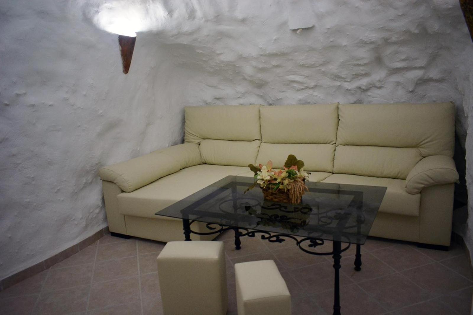 Casas Cueva con piscina y barbacoa