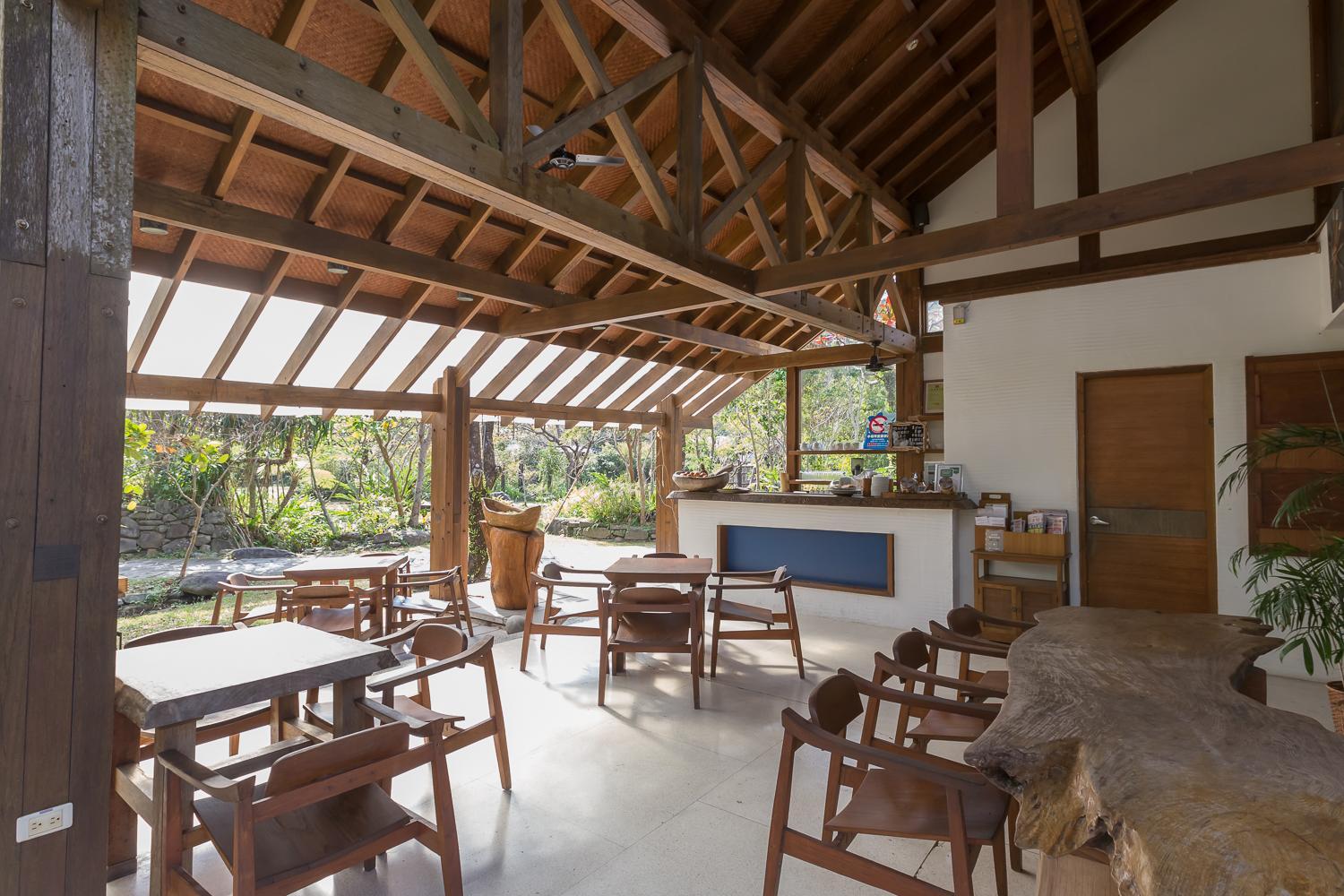 Mudanwan Villa