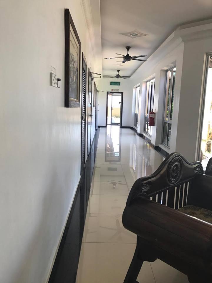 Teluk Lipat Seaview Inn view 2