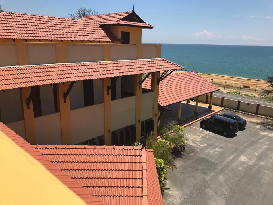 Teluk Lipat Seaview Inn view 3