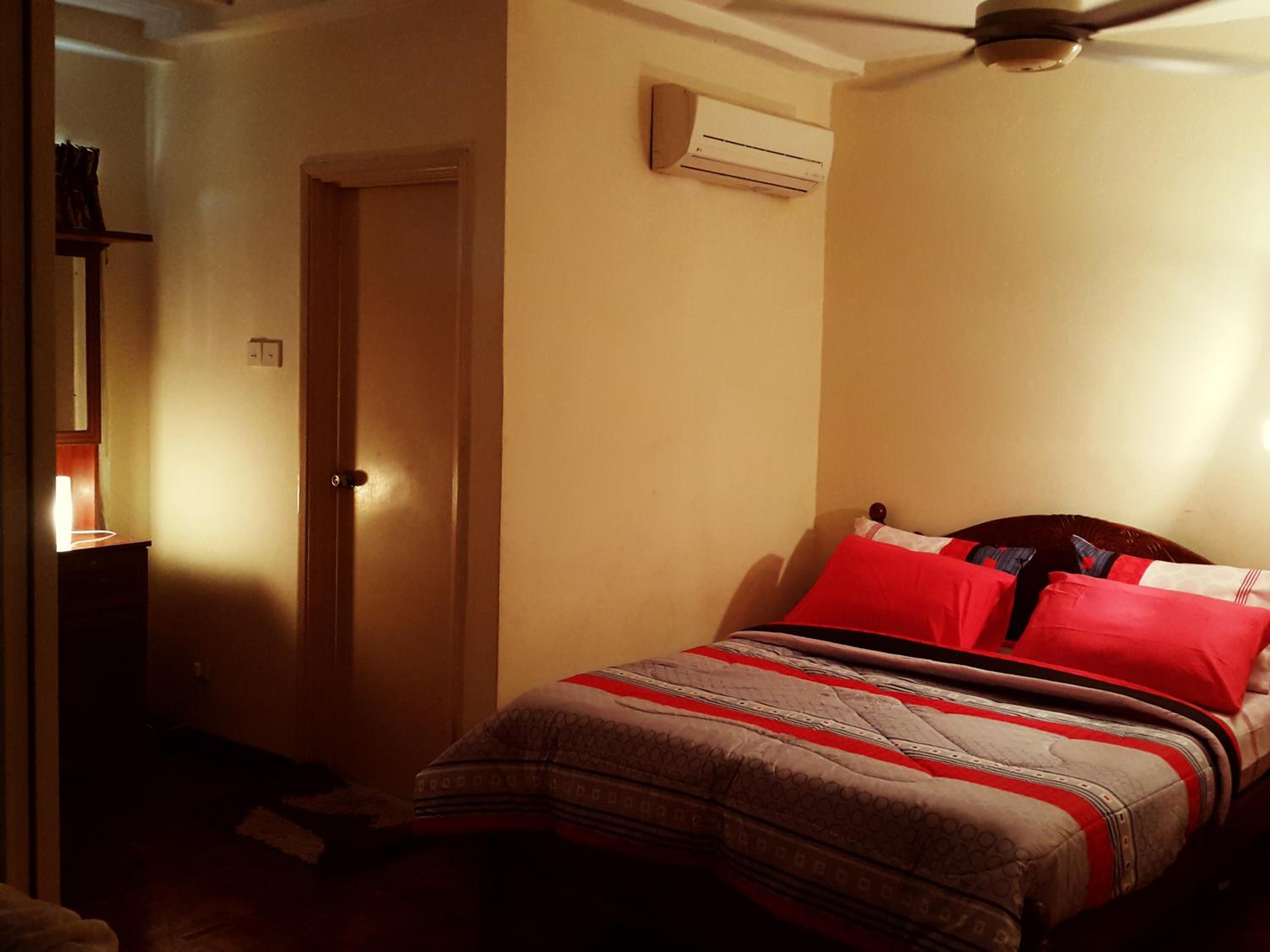 D Savoy Famosa Condo photo 3