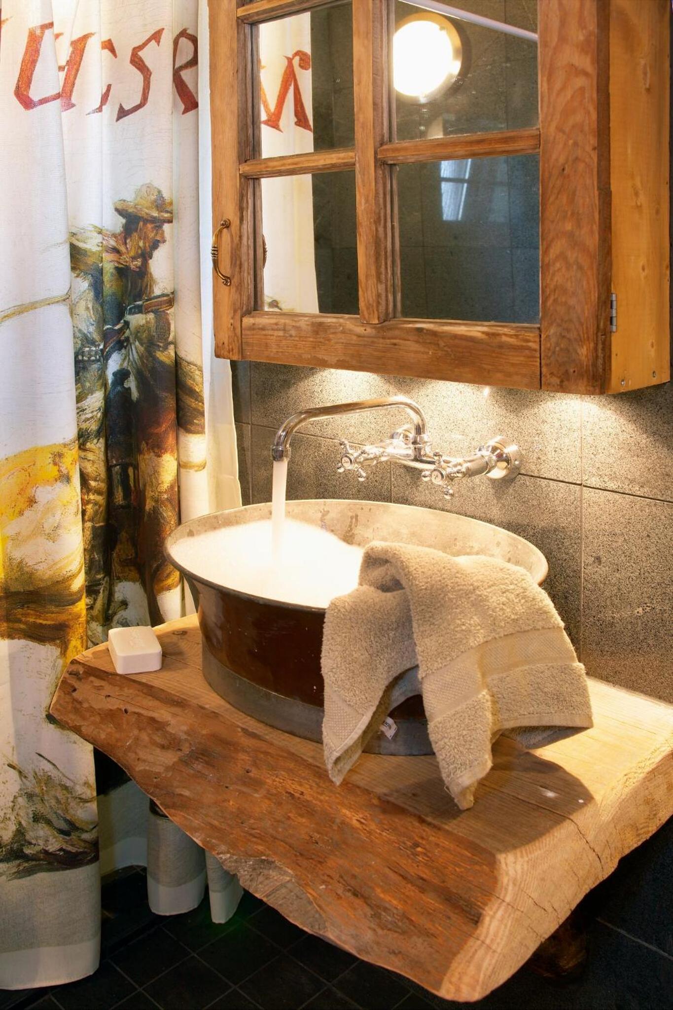 J A Ranch Bed & Breakfast
