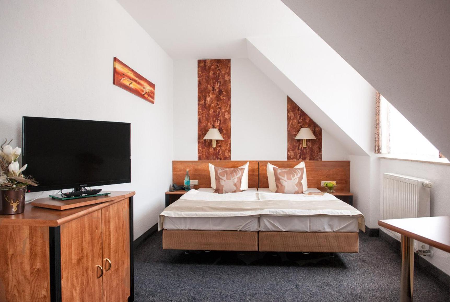 Hotel Restaurant Zum Hirsch - Property Image 13