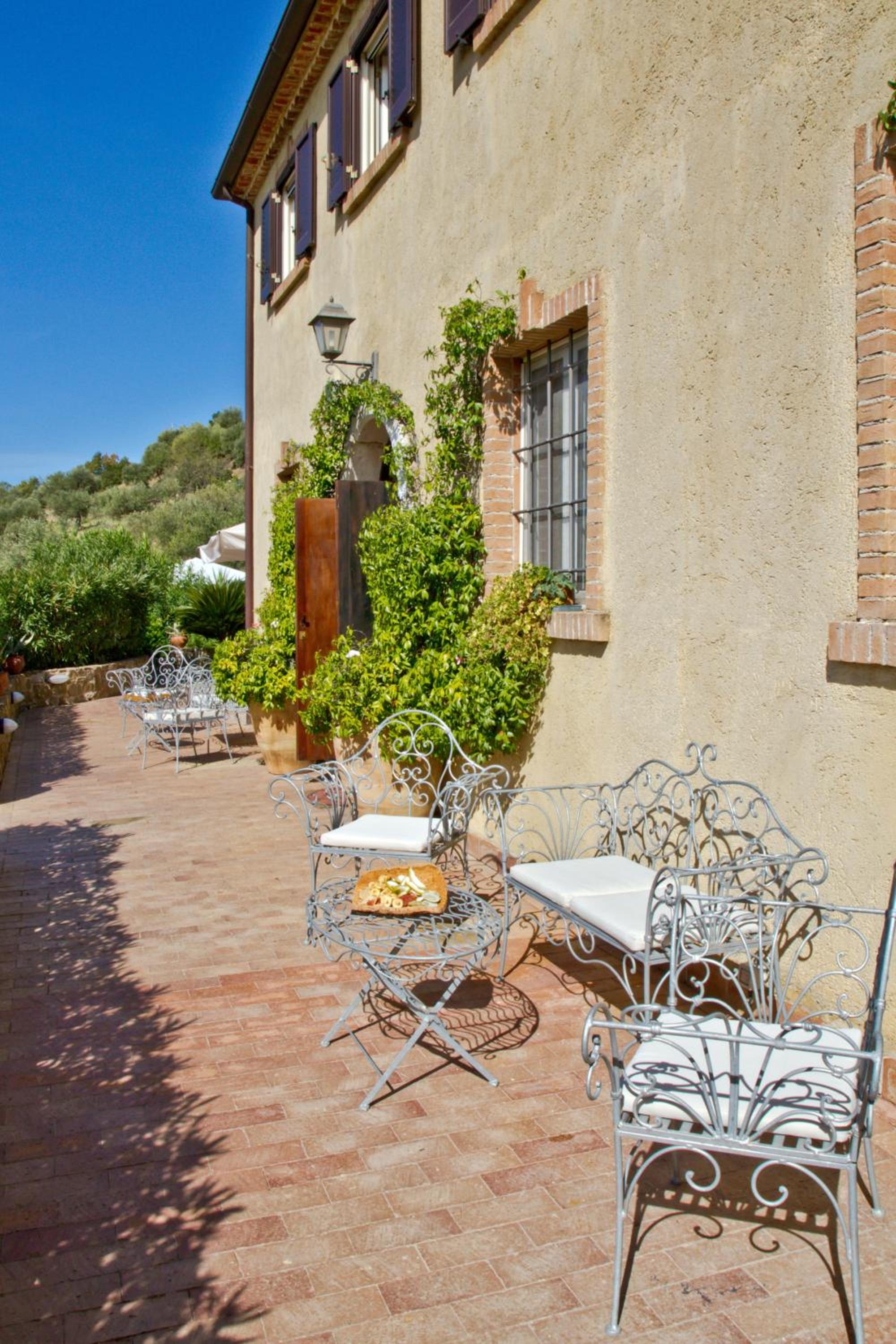 Borgo Riccio view 5