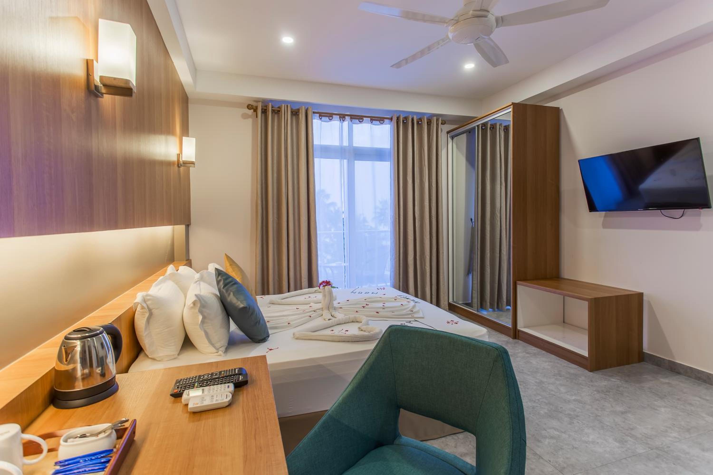 Kuredhi Beach Inn