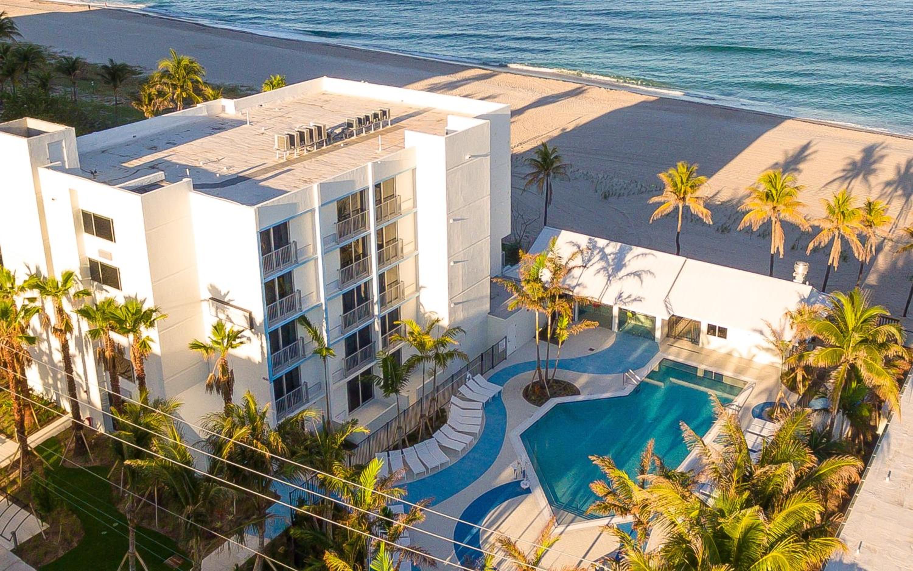 Fort Lauderdale Vacations - Plunge Beach Resort - Property Image 1