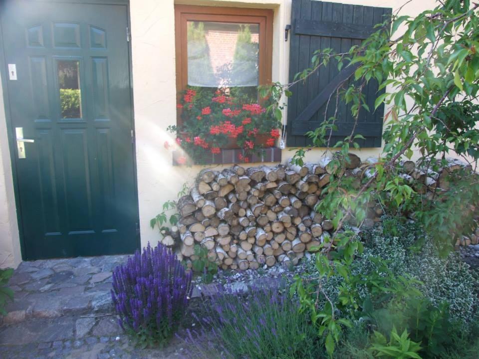 Photo 76