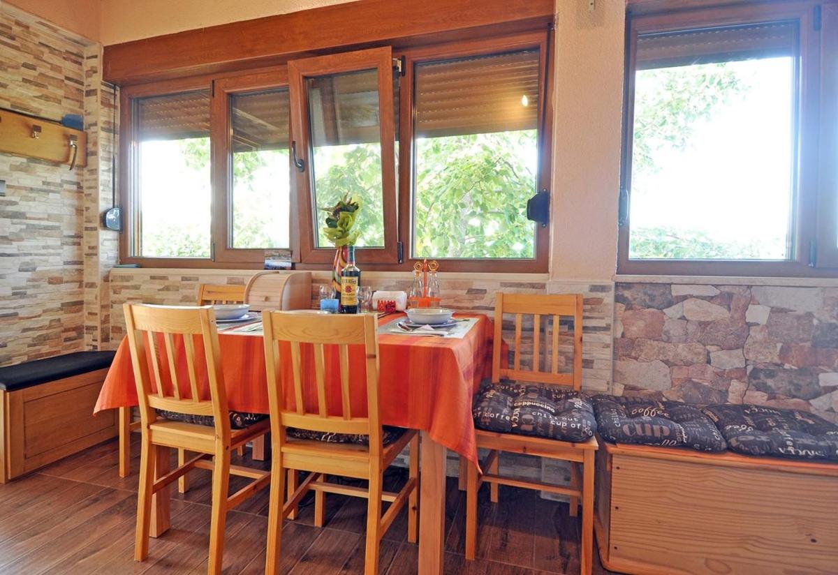 Holiday Home Nena view 4
