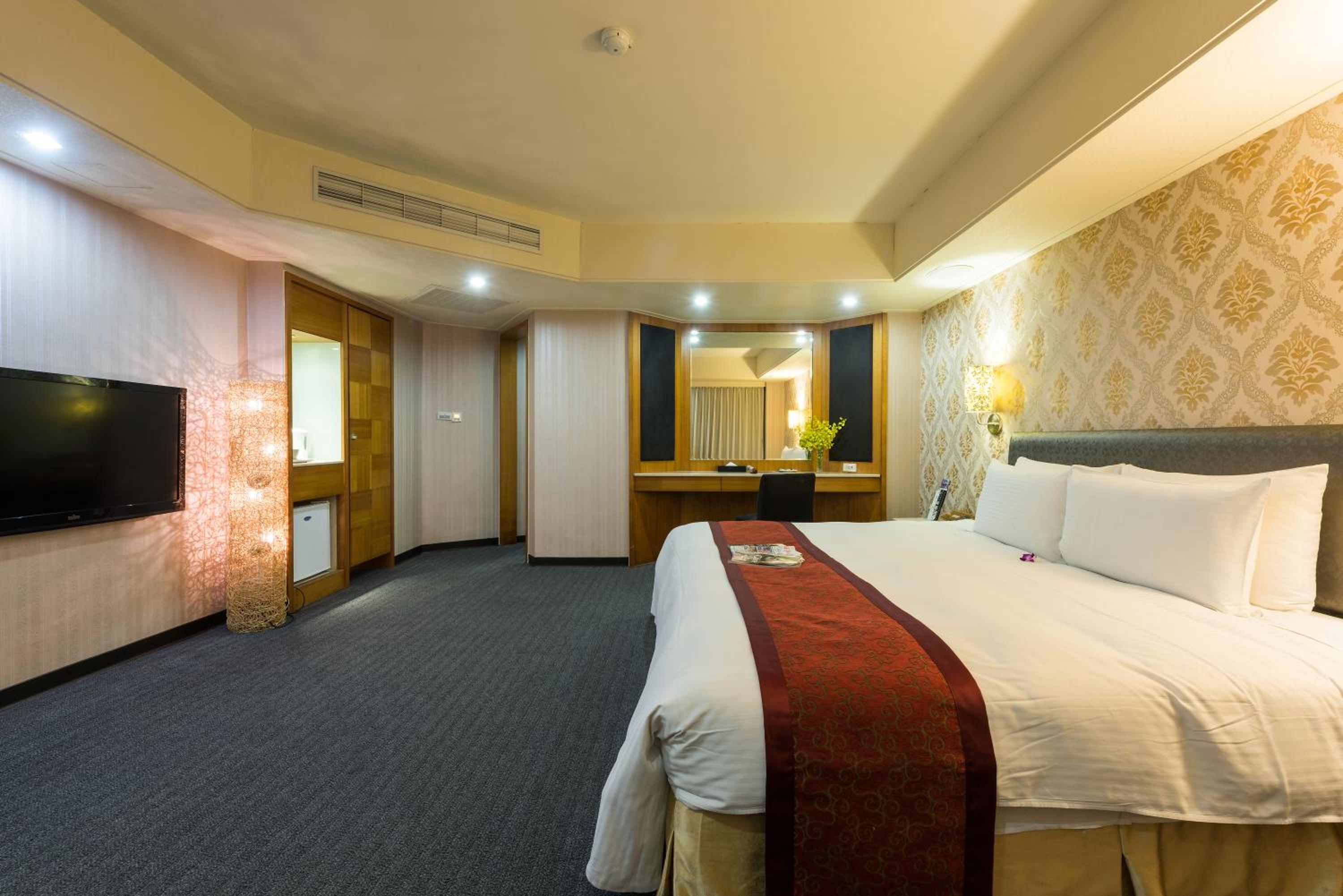 Forward Suites Ⅰ