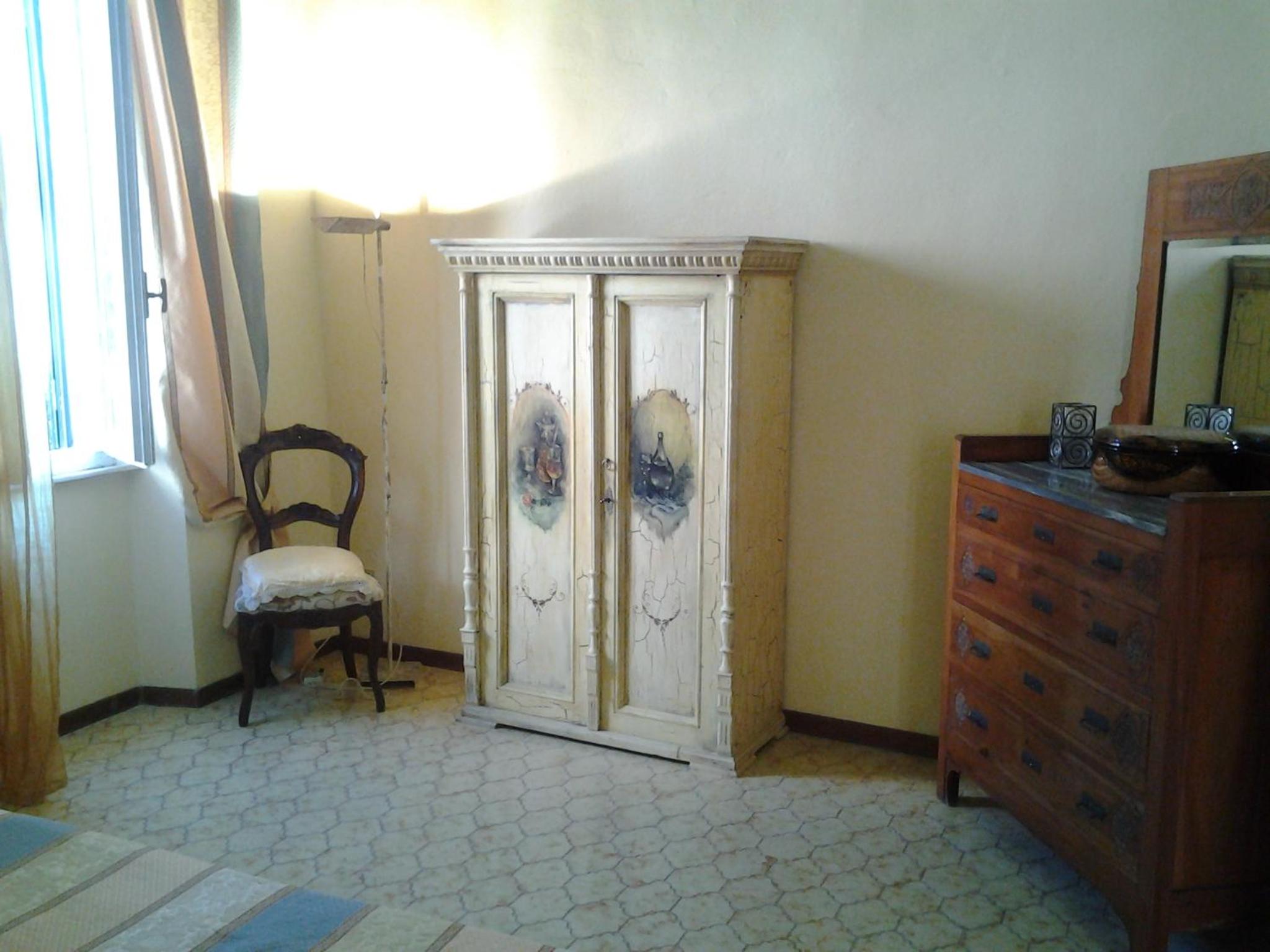 Photo 34