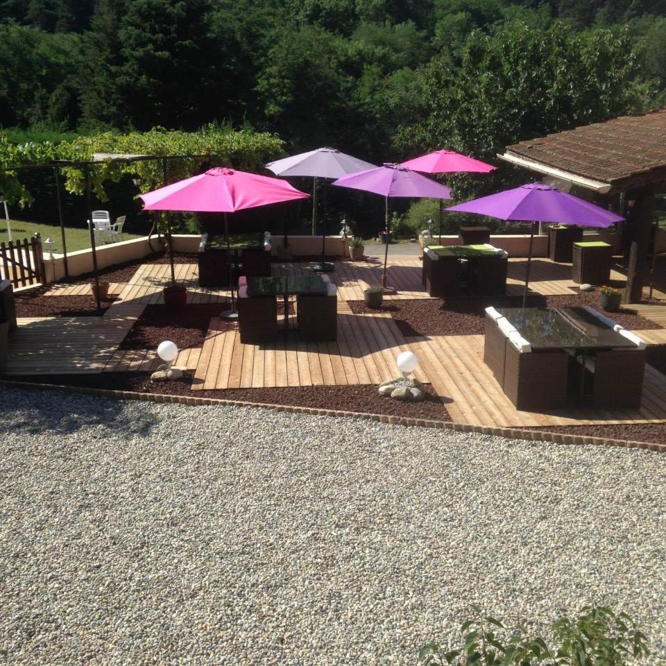 outdoor BBQ area