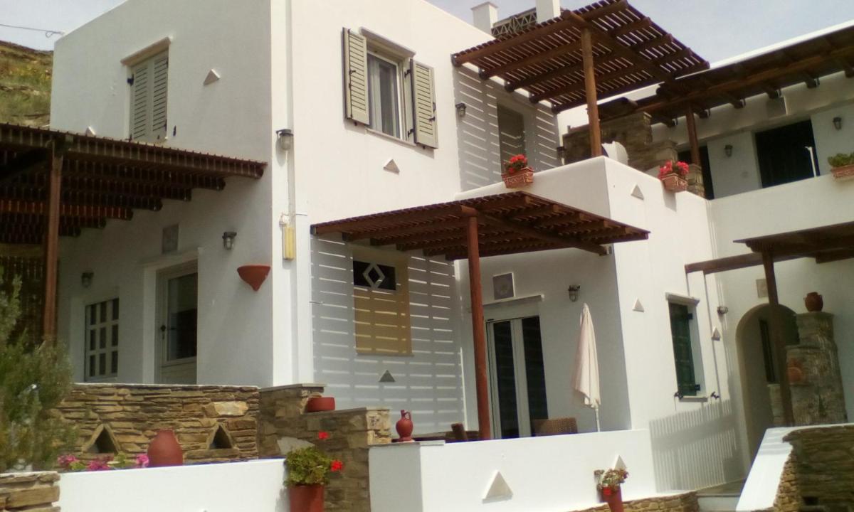 Myrtia Studios