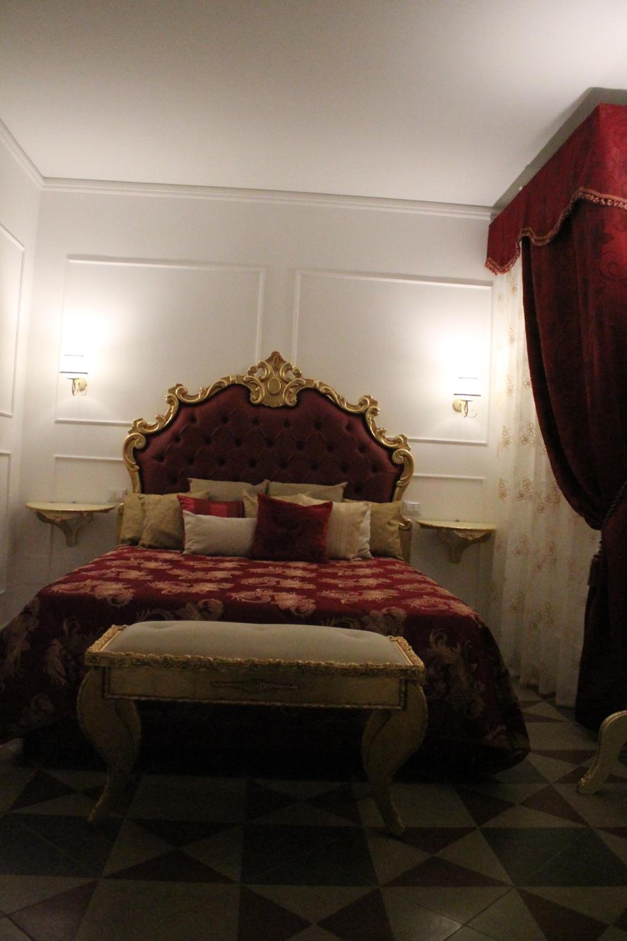 DONNA LUCREZIA b&b Boutique Hotel Style - RELAX & BUSINESS STAY