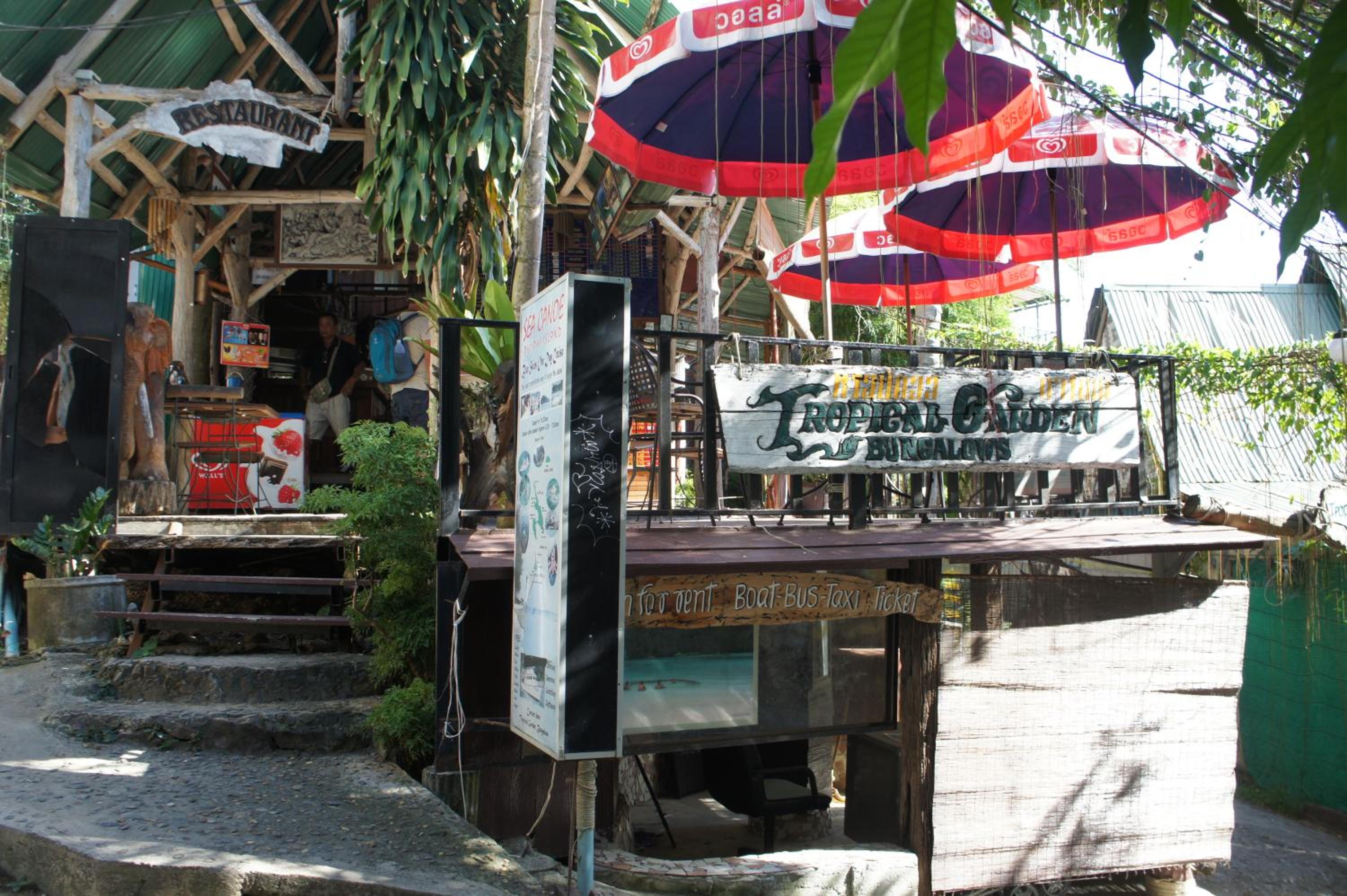 Tropical Garden Bungalow
