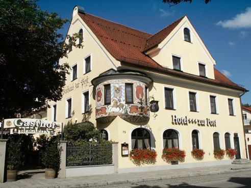 Munich Vacations - Hotel Gasthof zur Post - Property Image 2