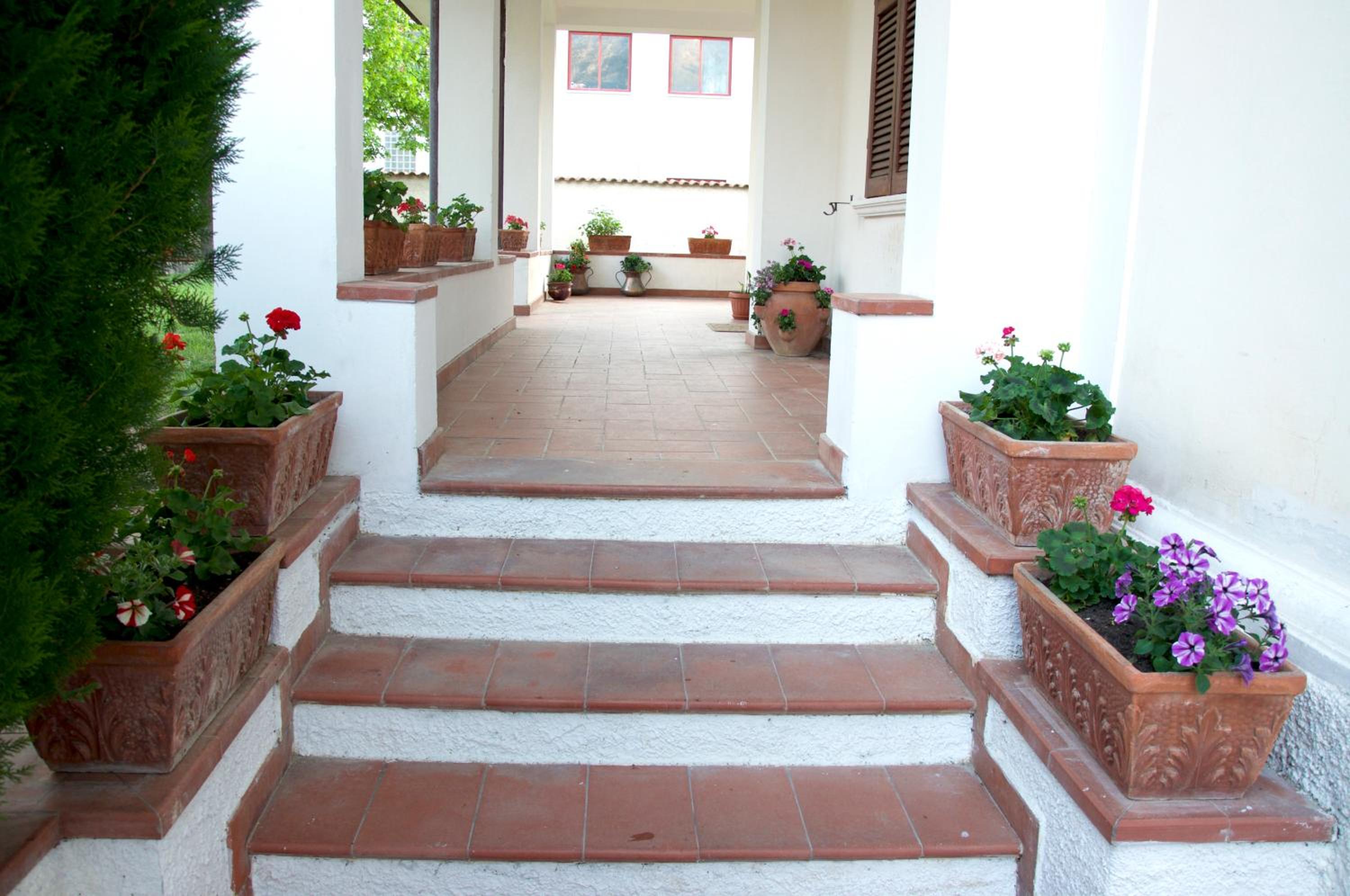 Villa Del Poeta view 3