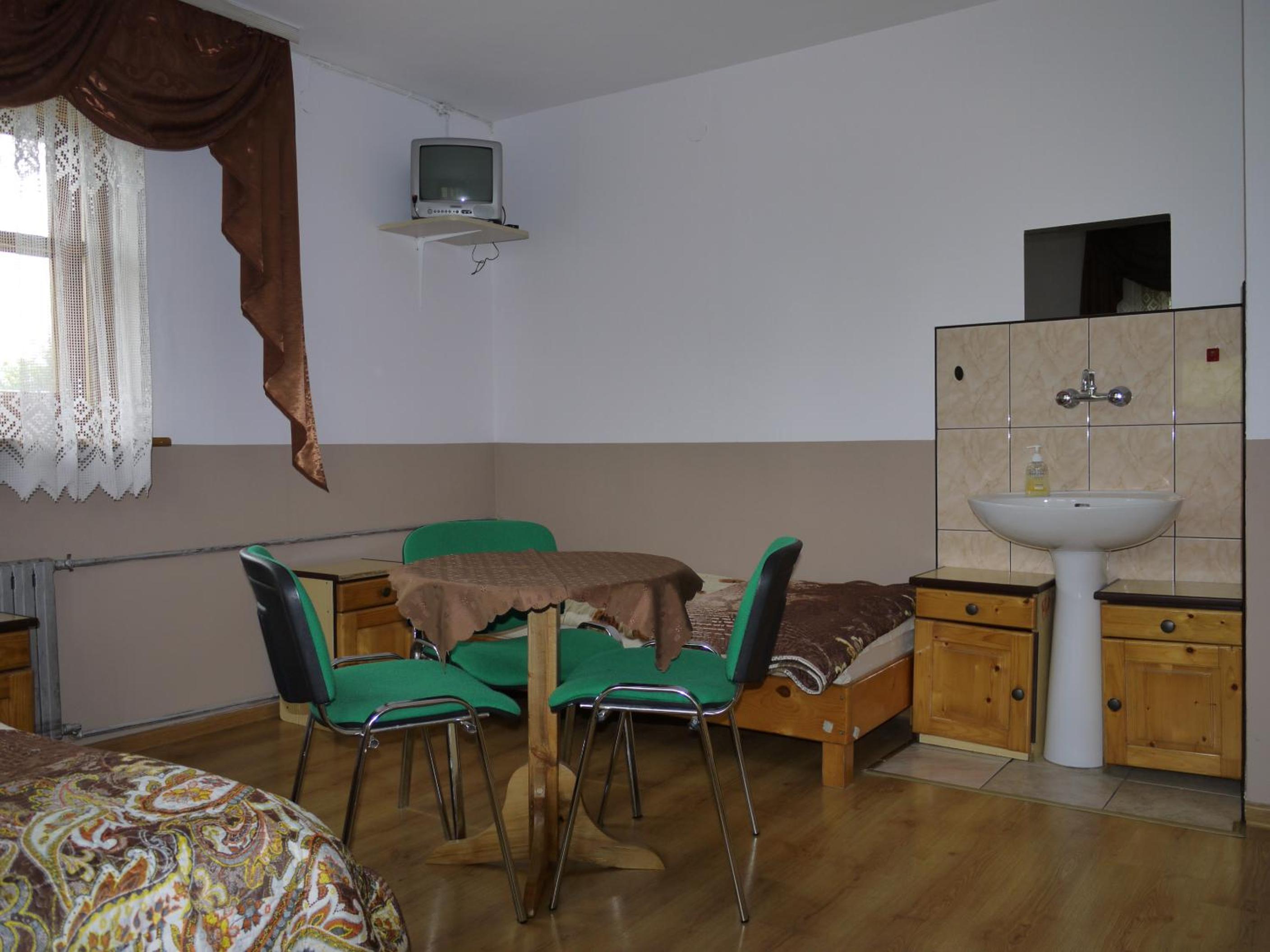 Photo 8