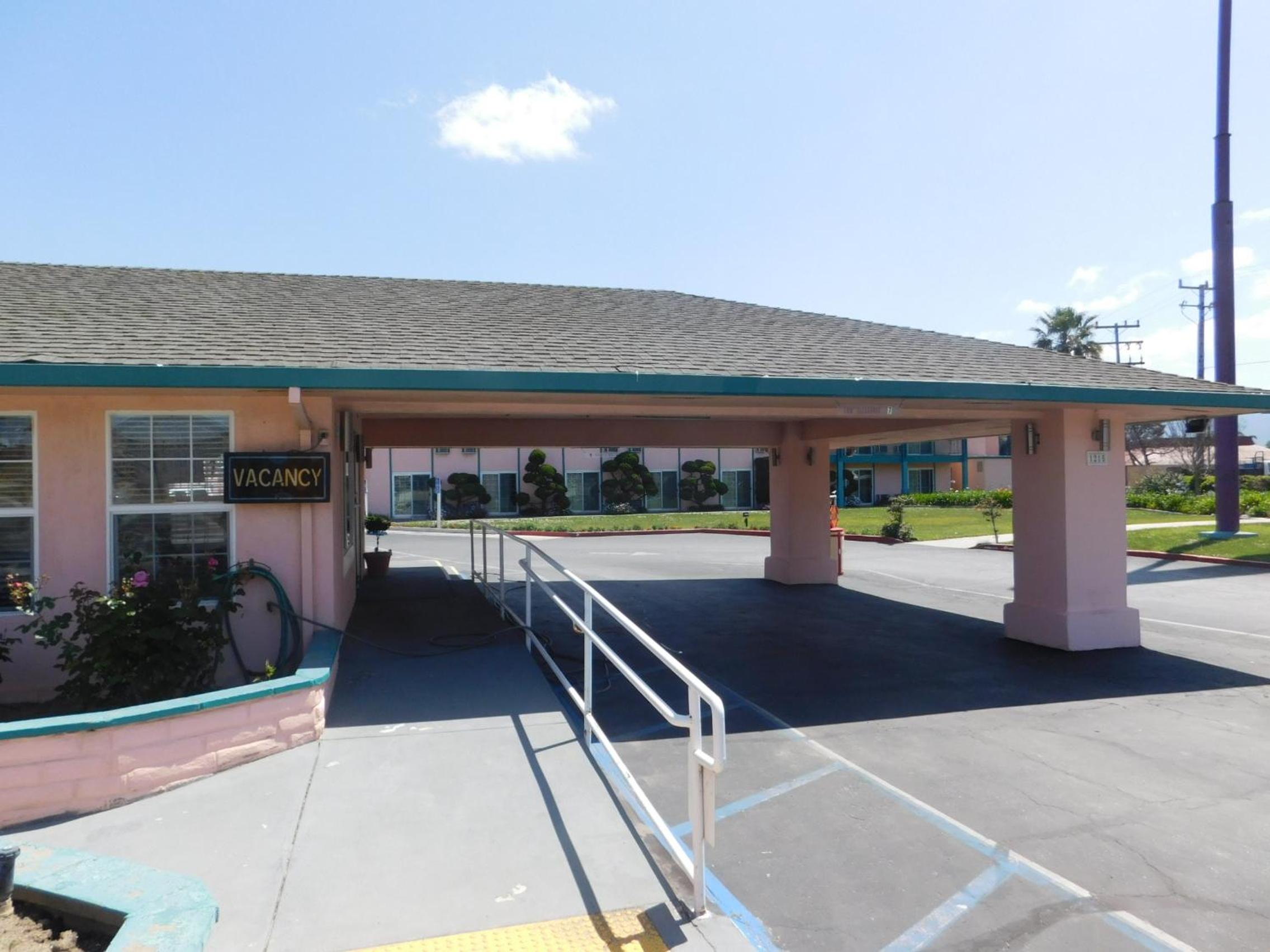 Inns of California Salinas