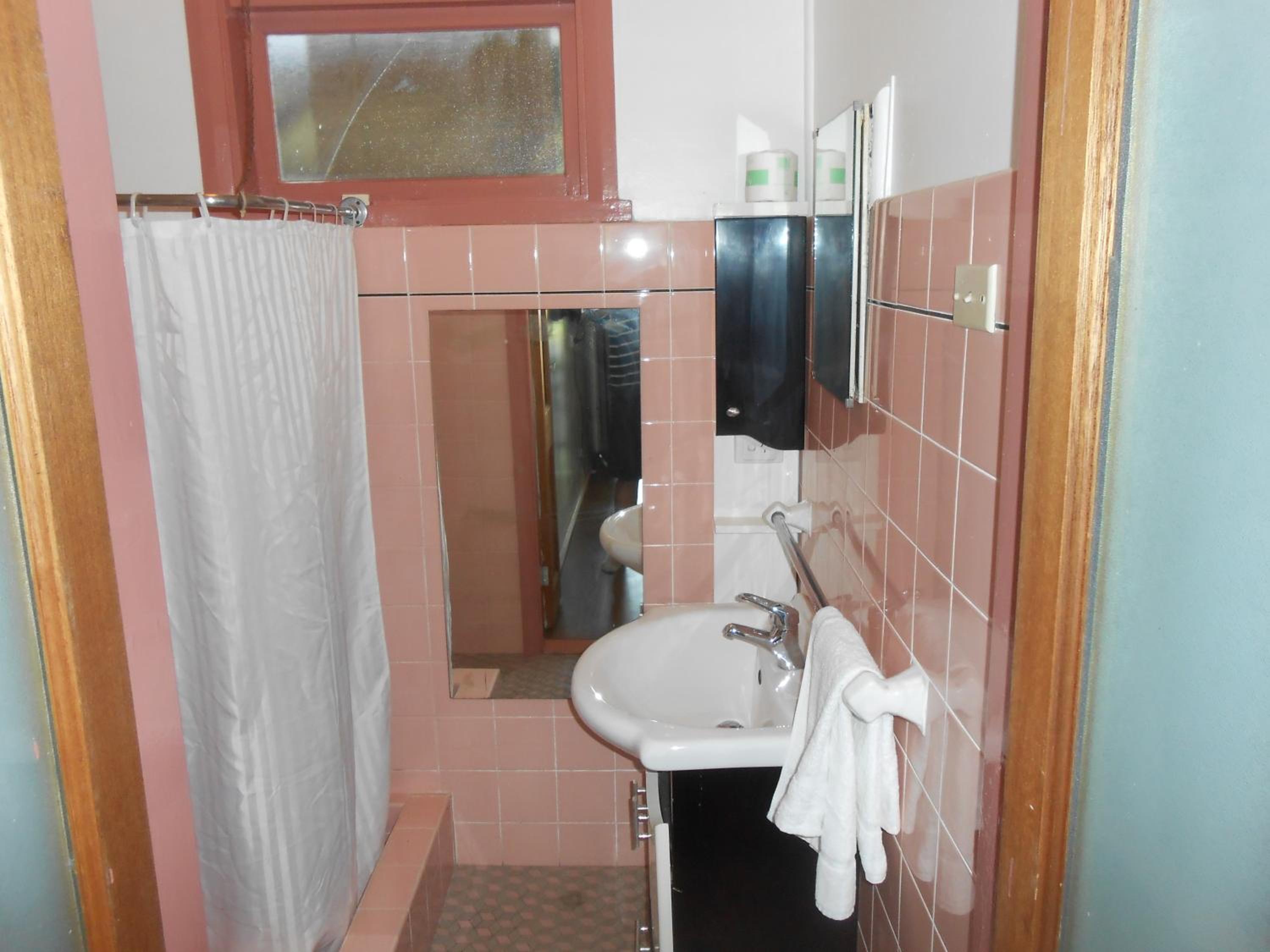 Photo 51