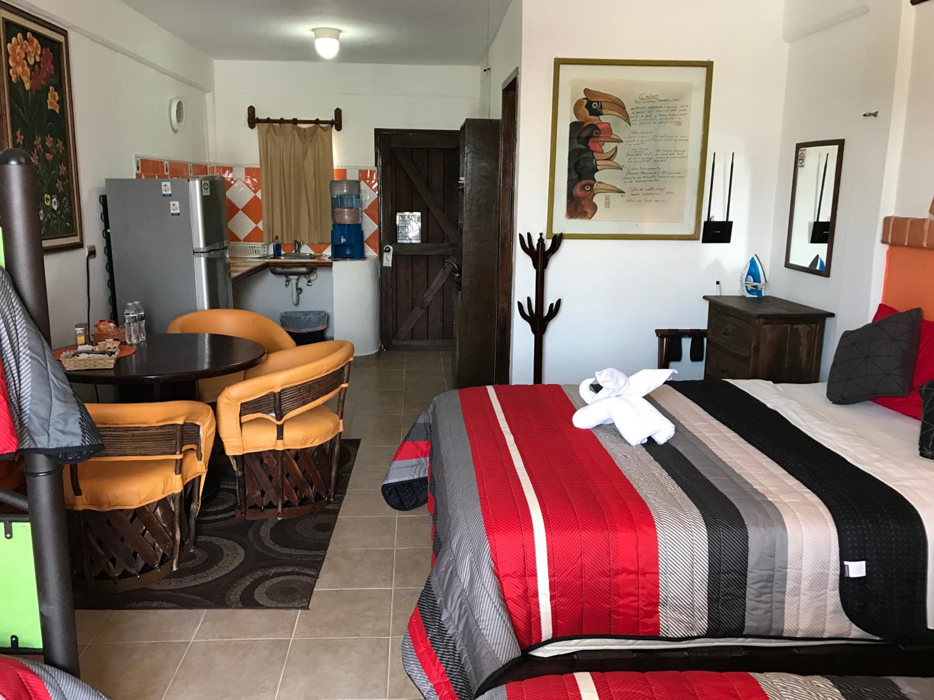 Suites Fenicia