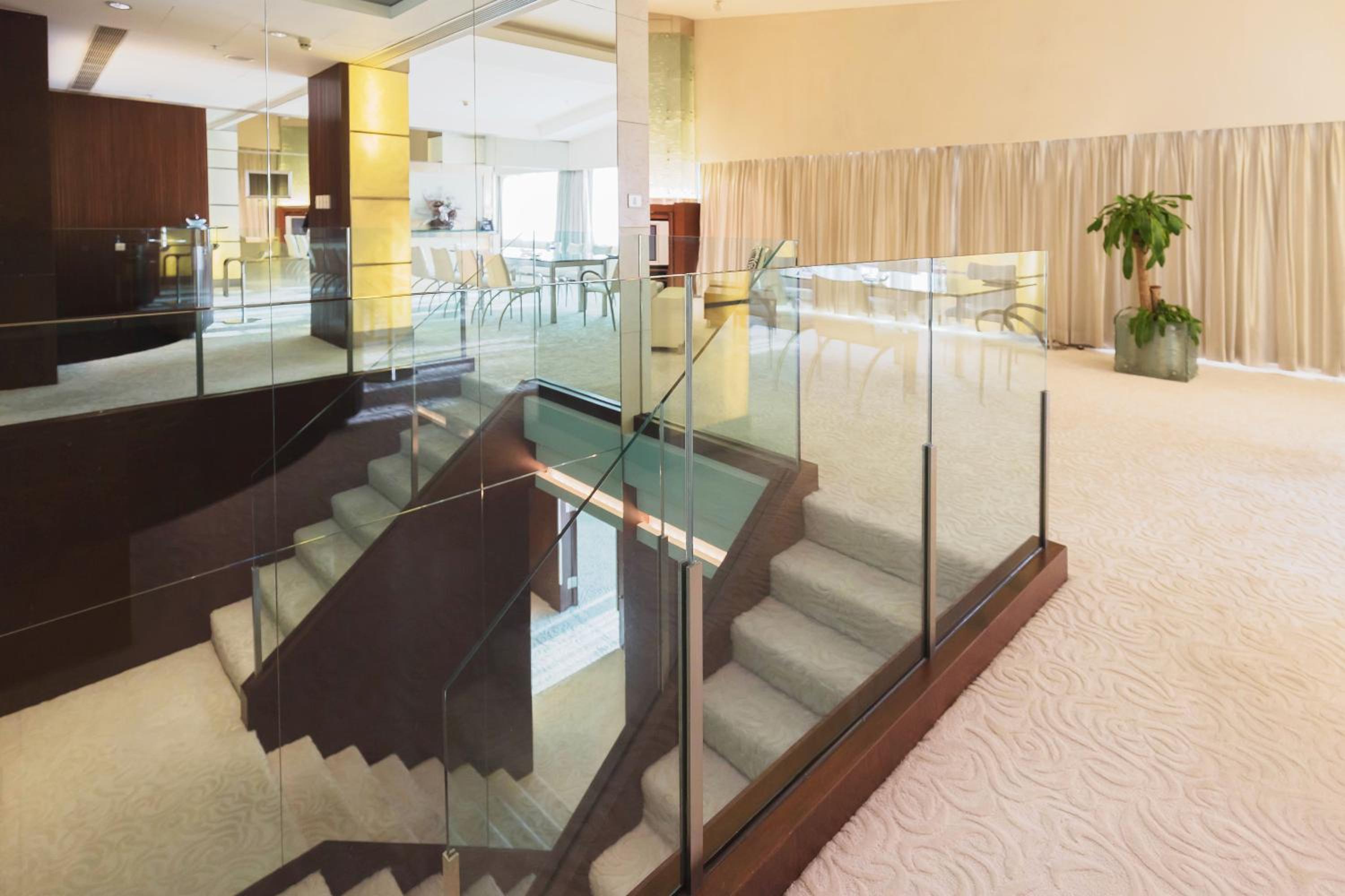 Regal Airport Hotel