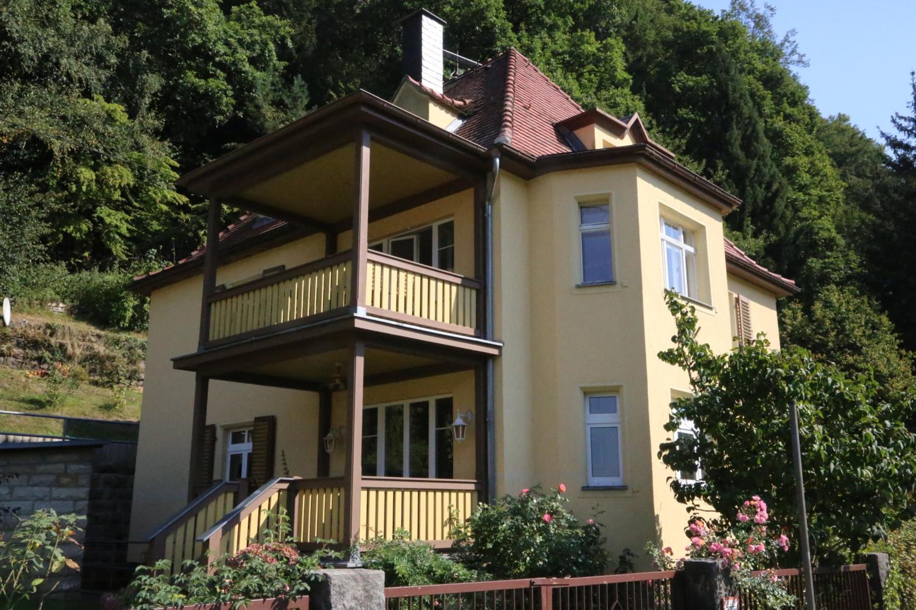Haus Hohlfeld view 3