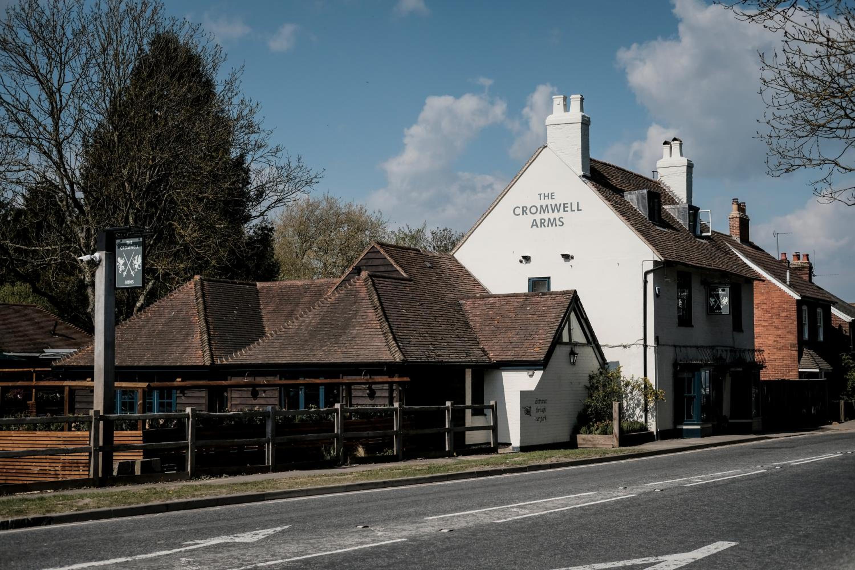 Cromwell Arms Country Pub with Rooms view 2