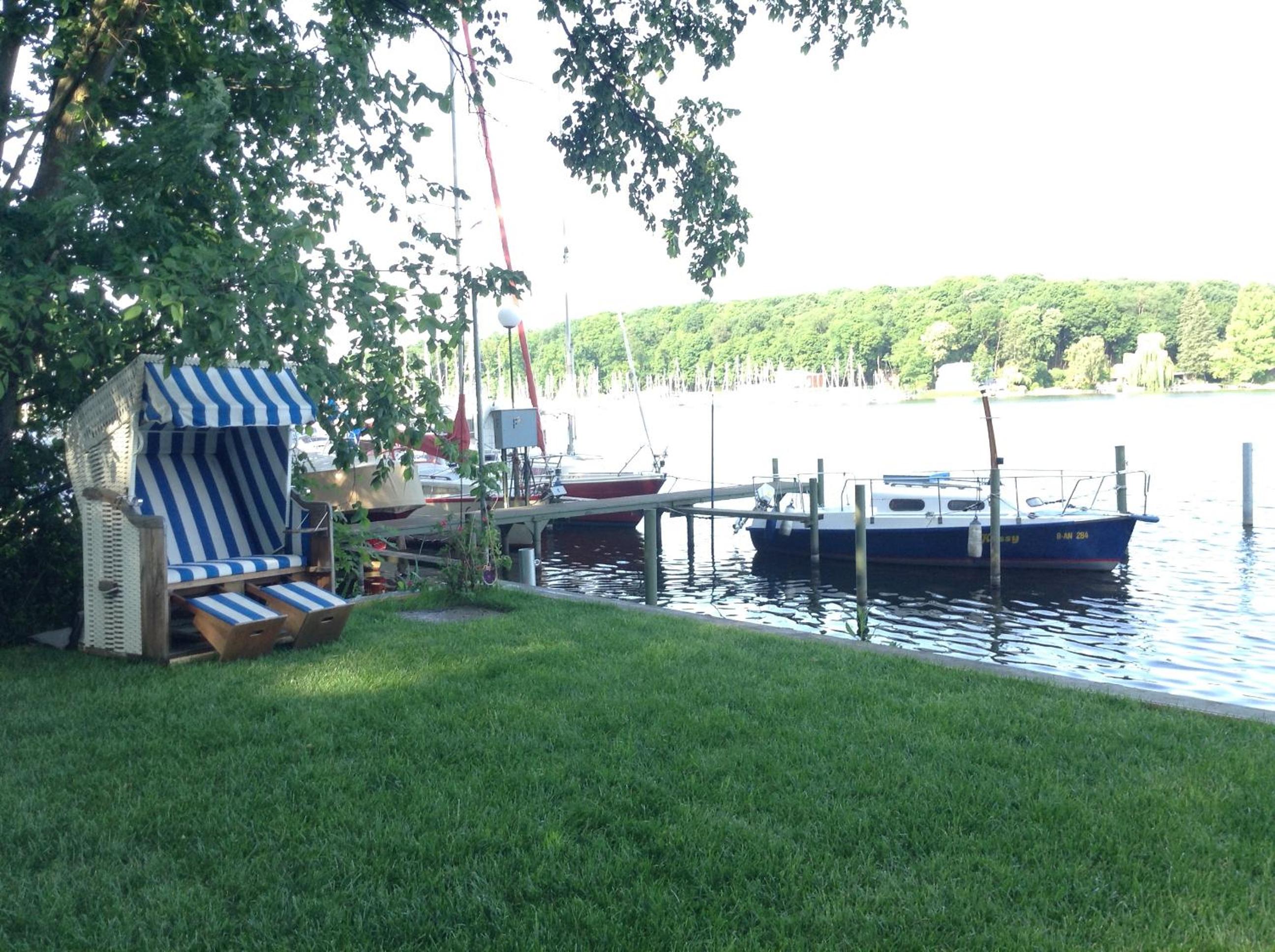 Marina Hausboote und Seelodge
