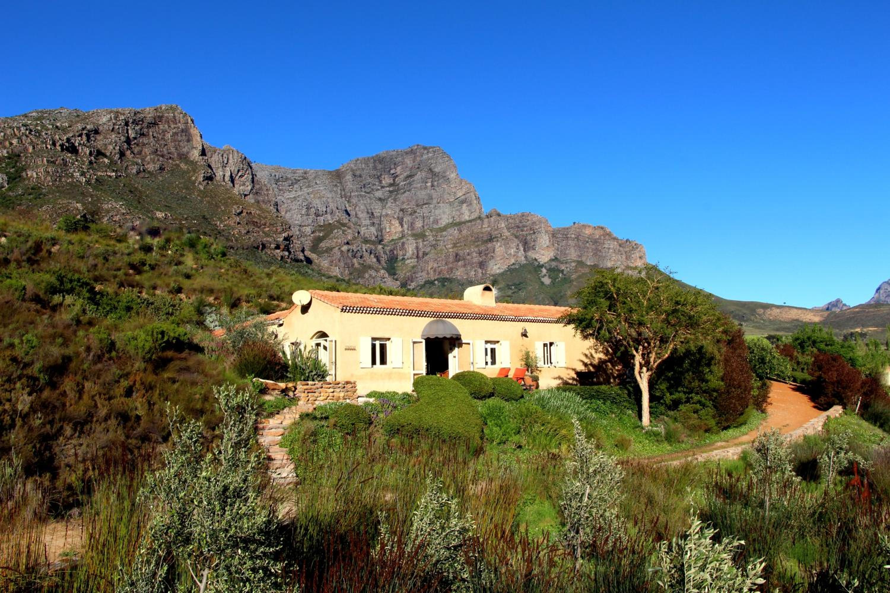 The Cottage @ Montpellier view 2