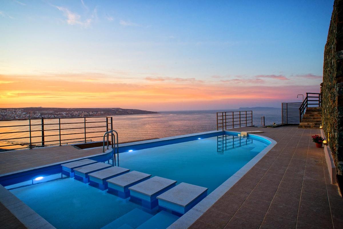 Sitia Blue photo 1