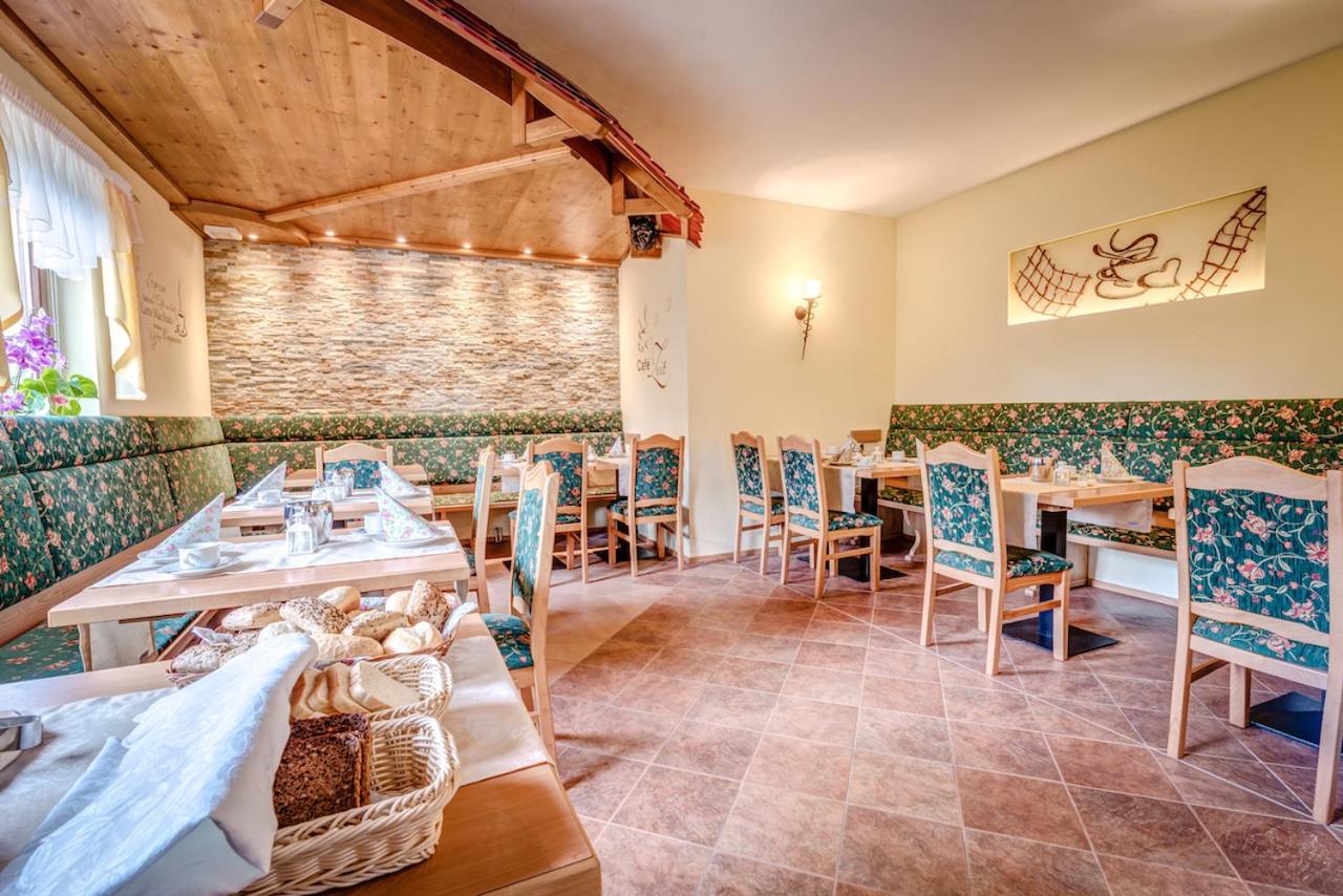 Cafe Hoyer Pension und Appartements view 3