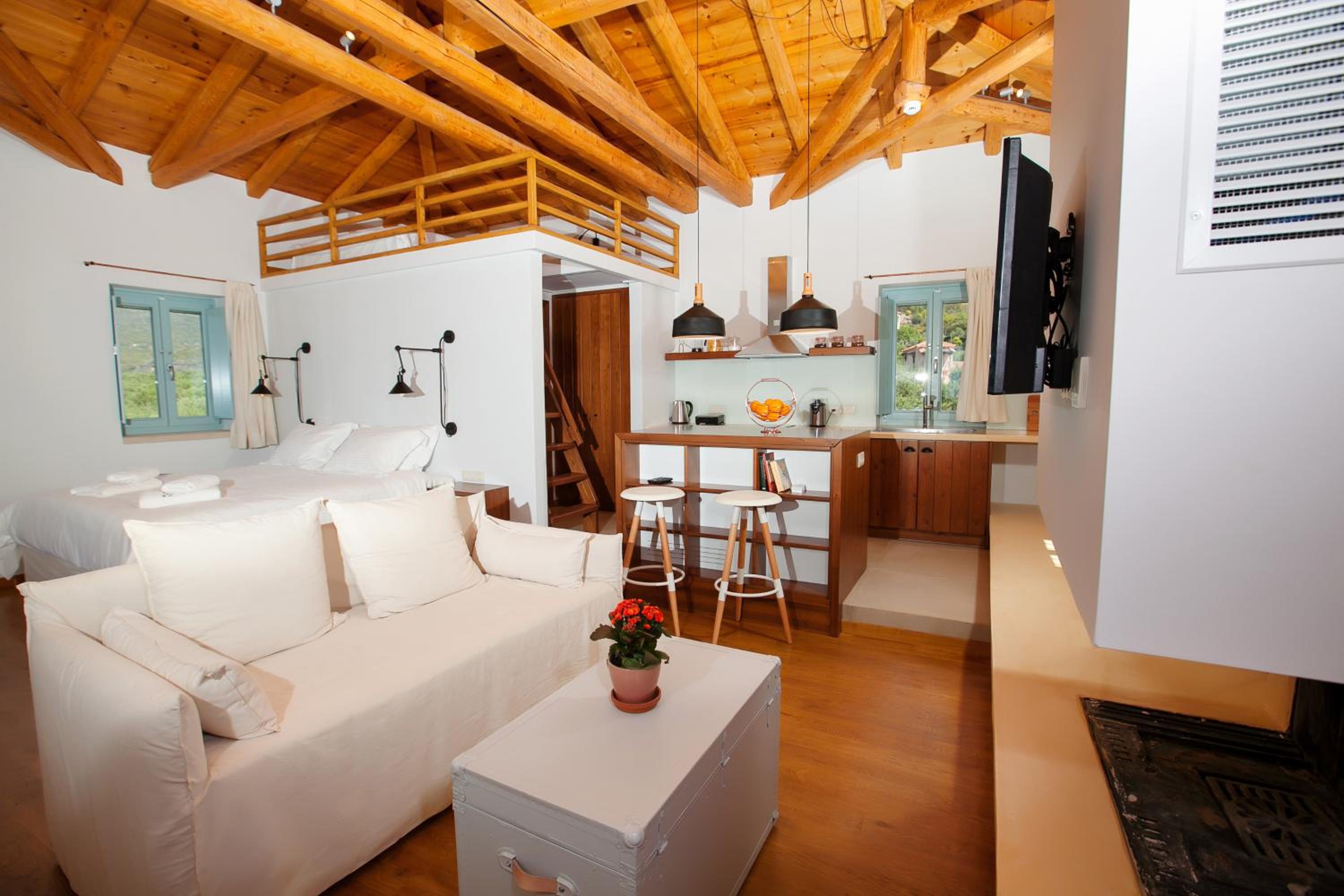 Lithos Guesthouse Kardamili