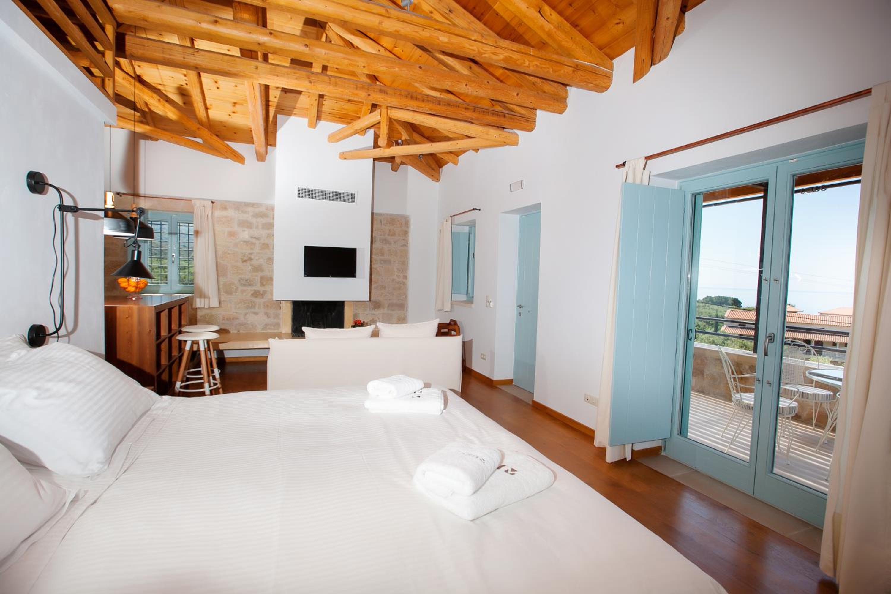 Lithos Guesthouse Kardamili