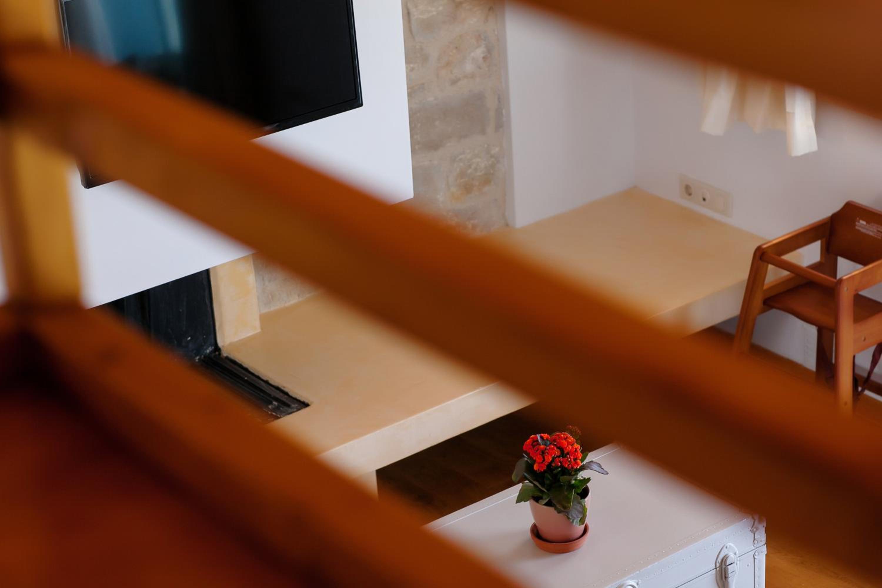 Lithos Guesthouse Kardamili