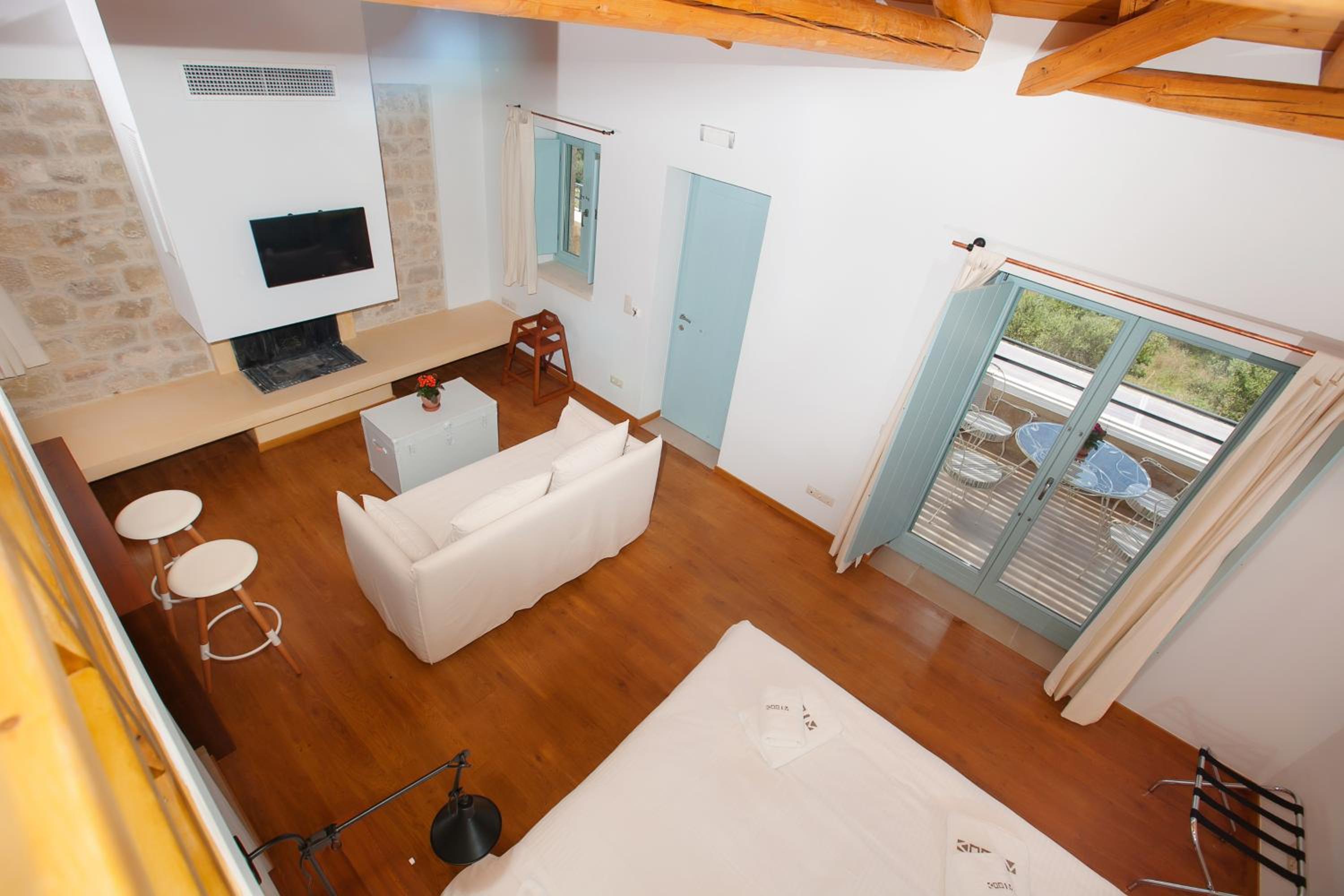 Lithos Guesthouse Kardamili
