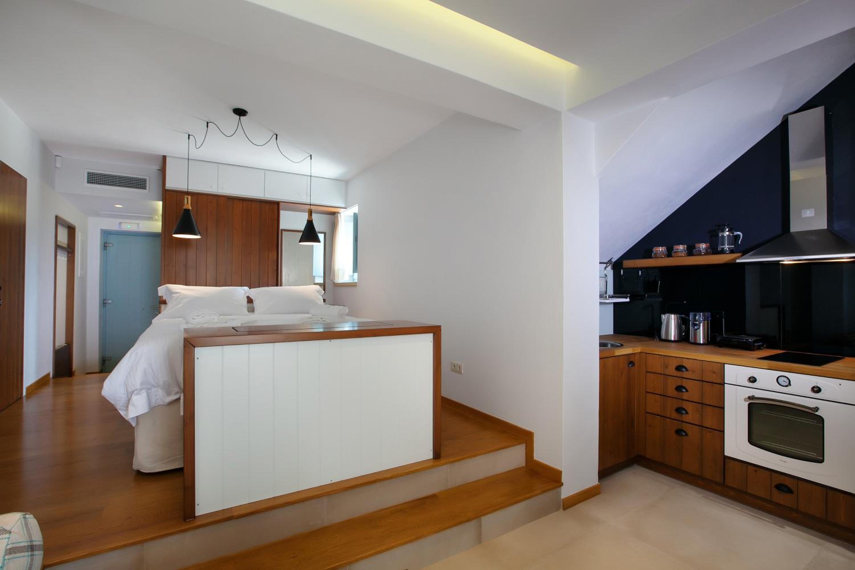 Lithos Guesthouse Kardamili