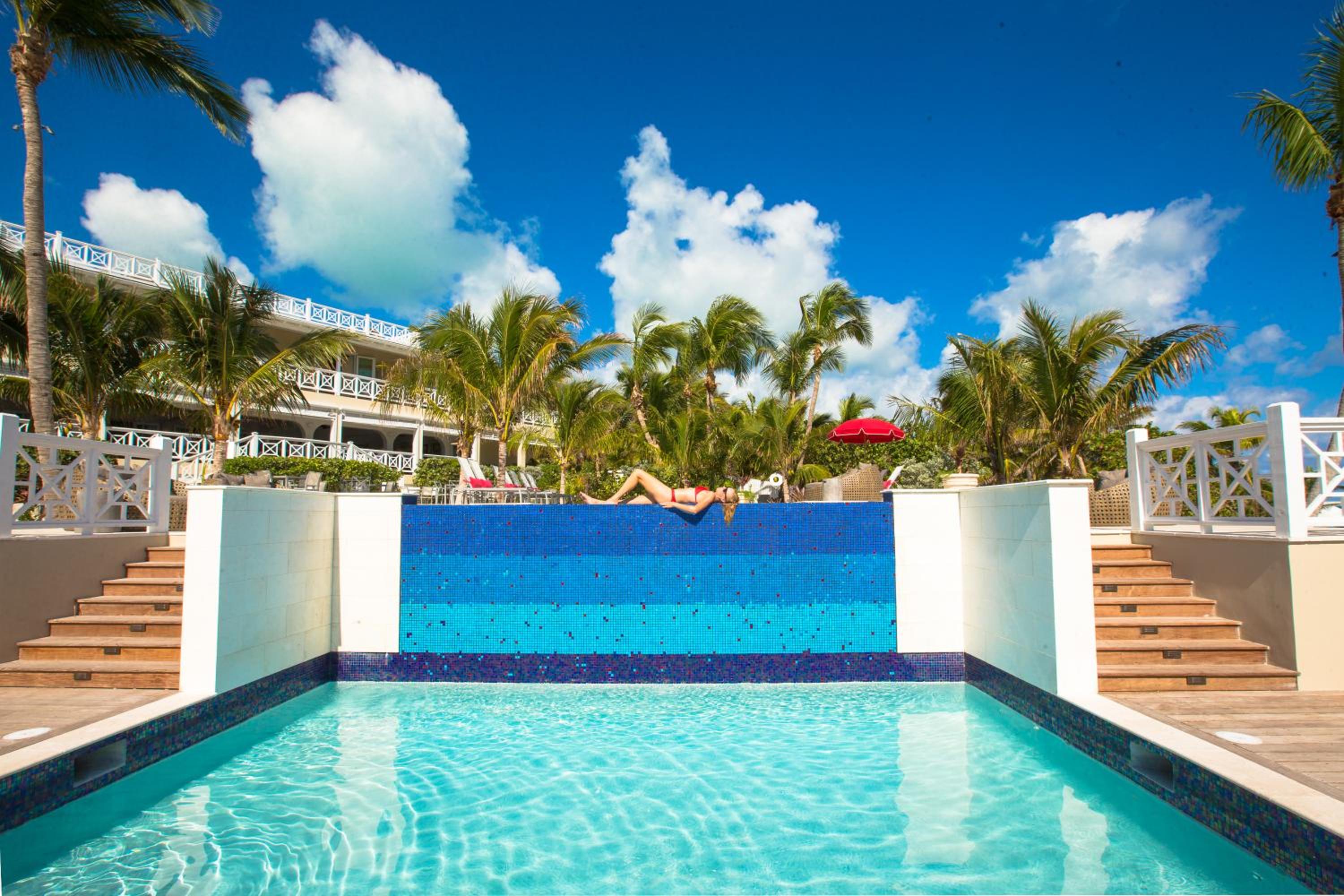 Pool & Wellness