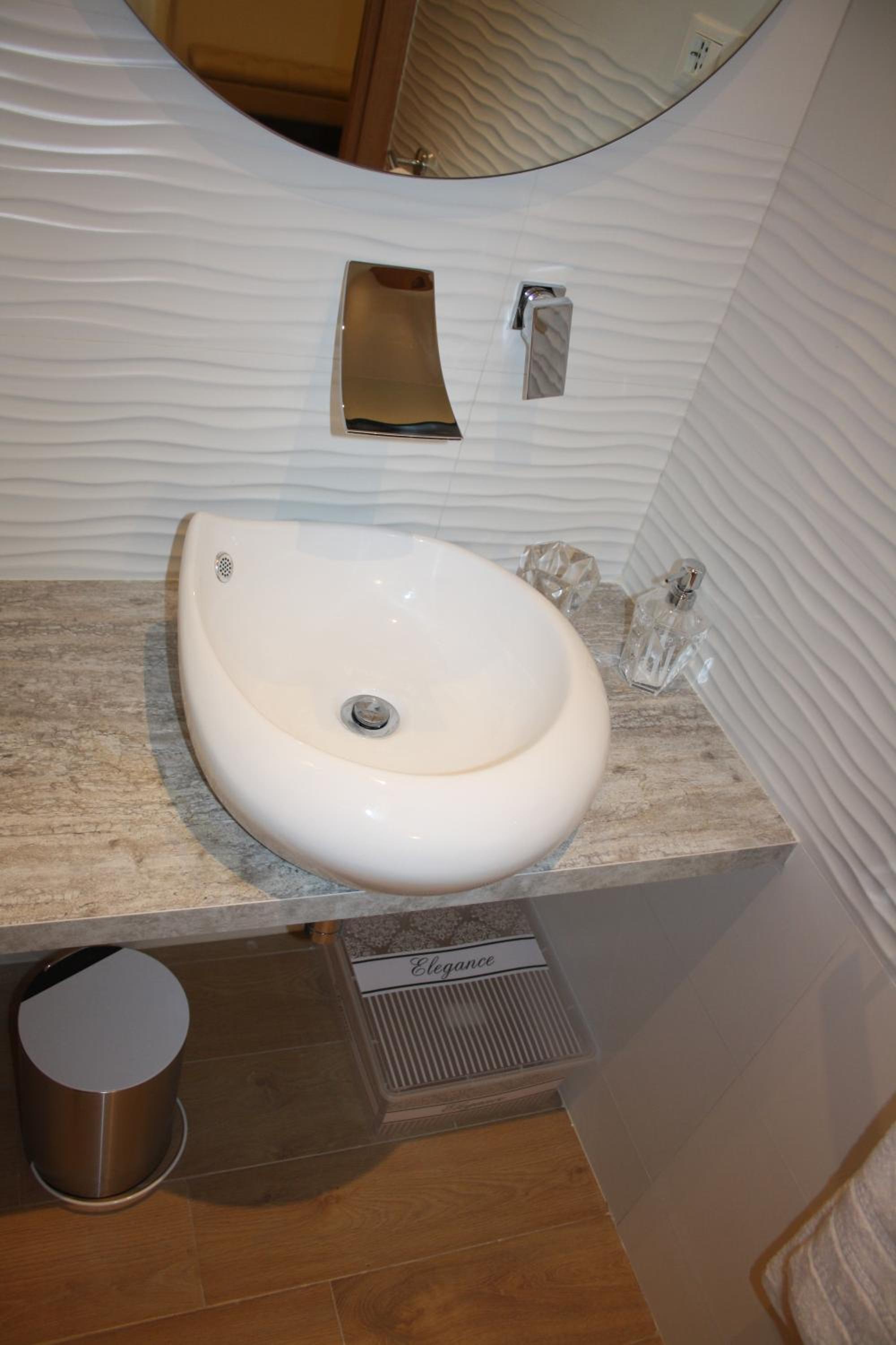 Photo 67