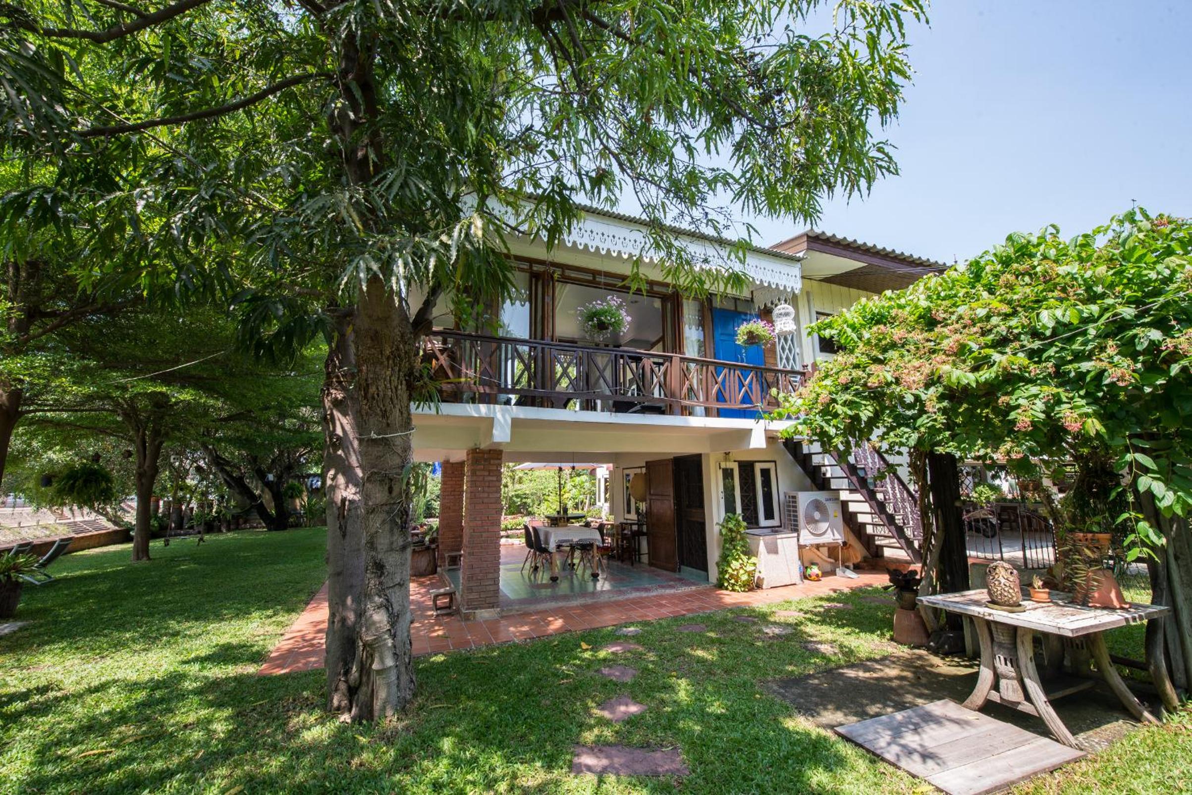 Phuttal Residence