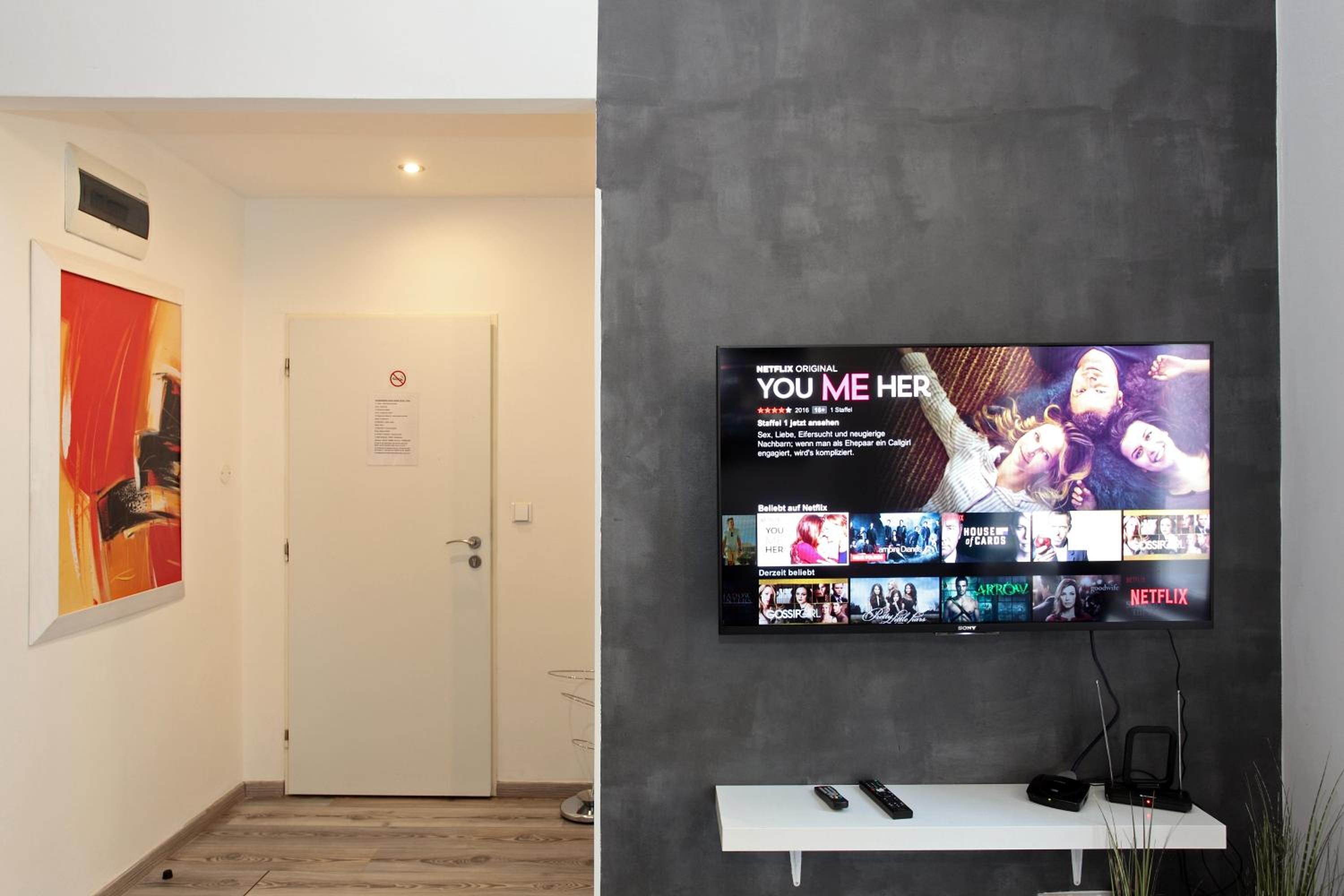 Apartment House - The Modern Flat