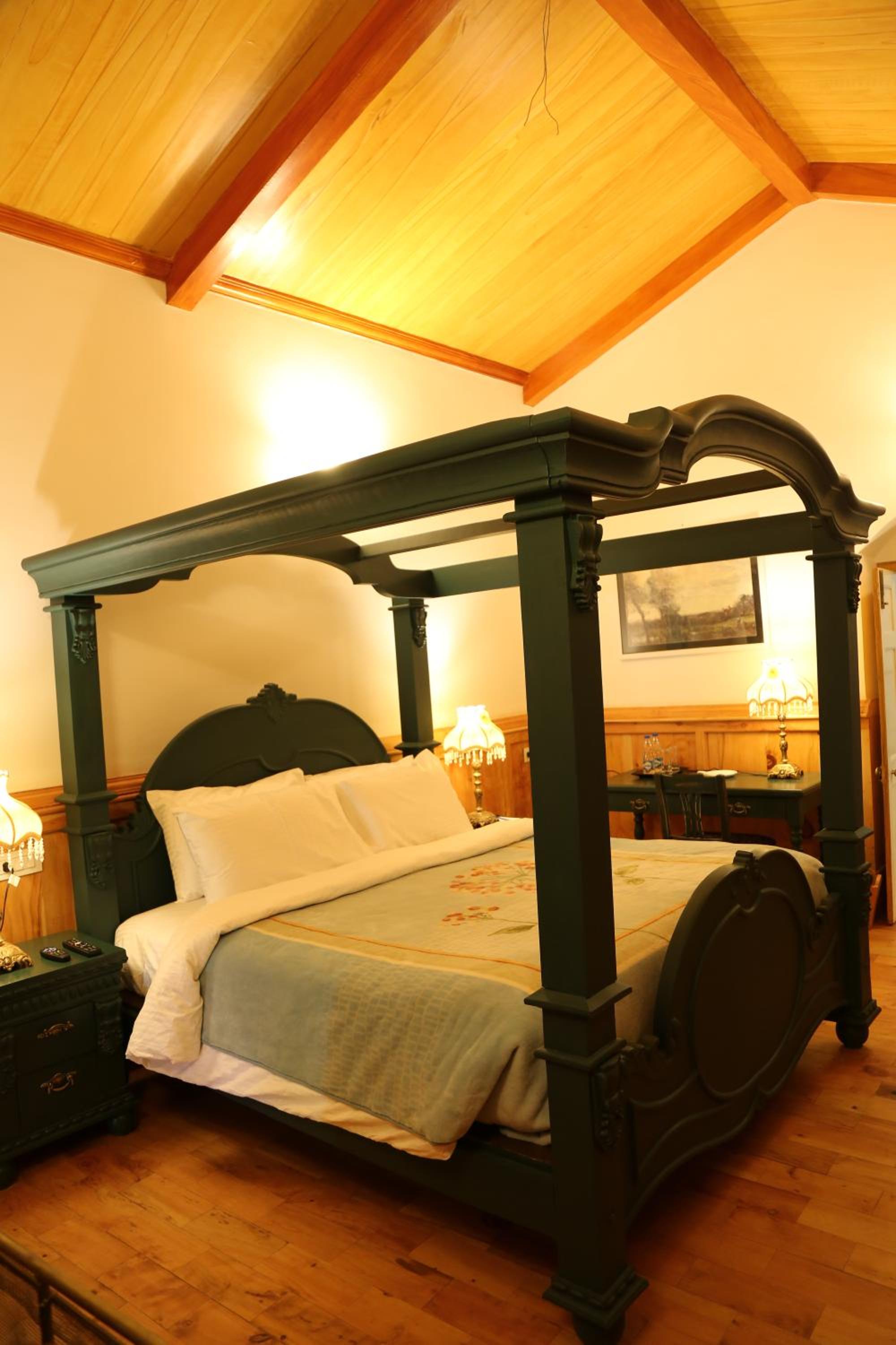 West Downs - The Heritage Resort