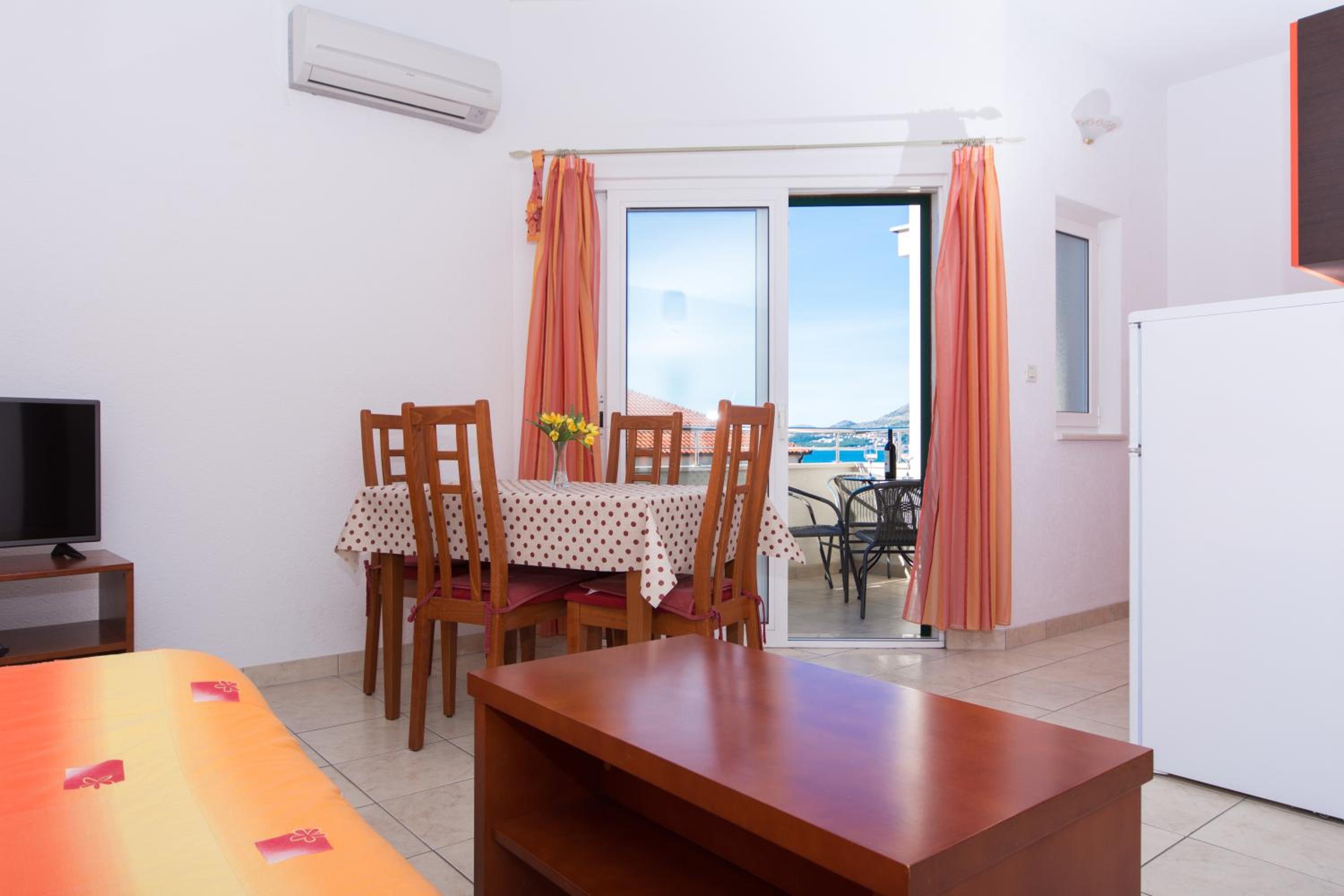 Apartments Fumija
