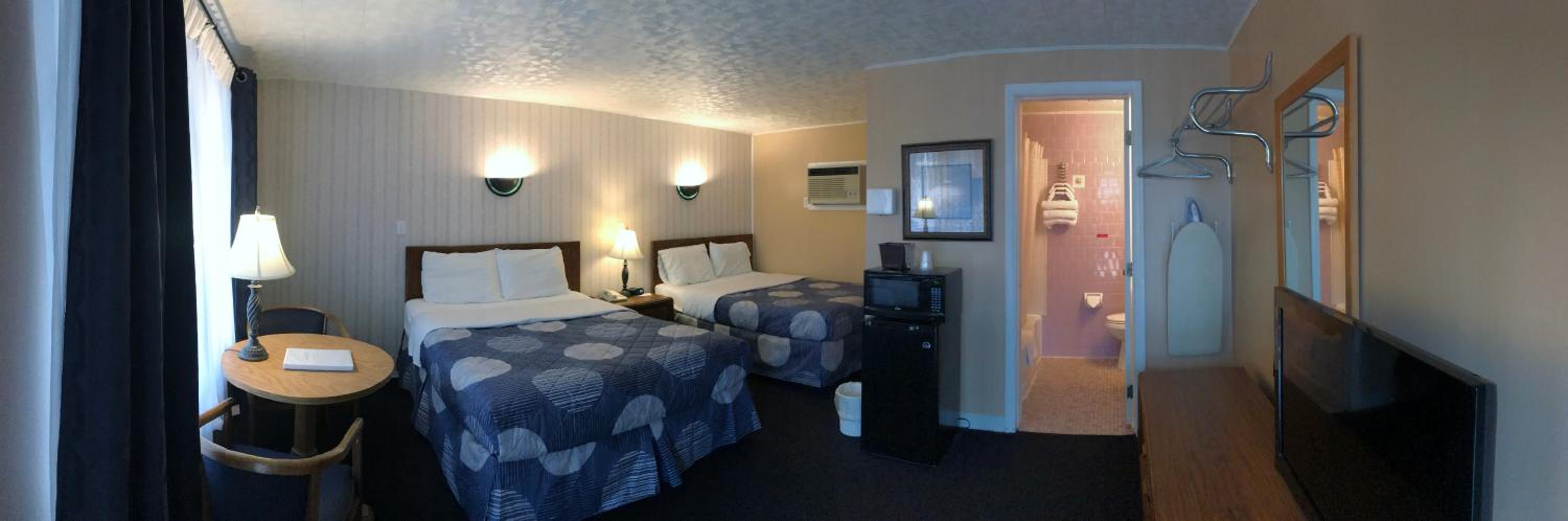 Moonlite Motel