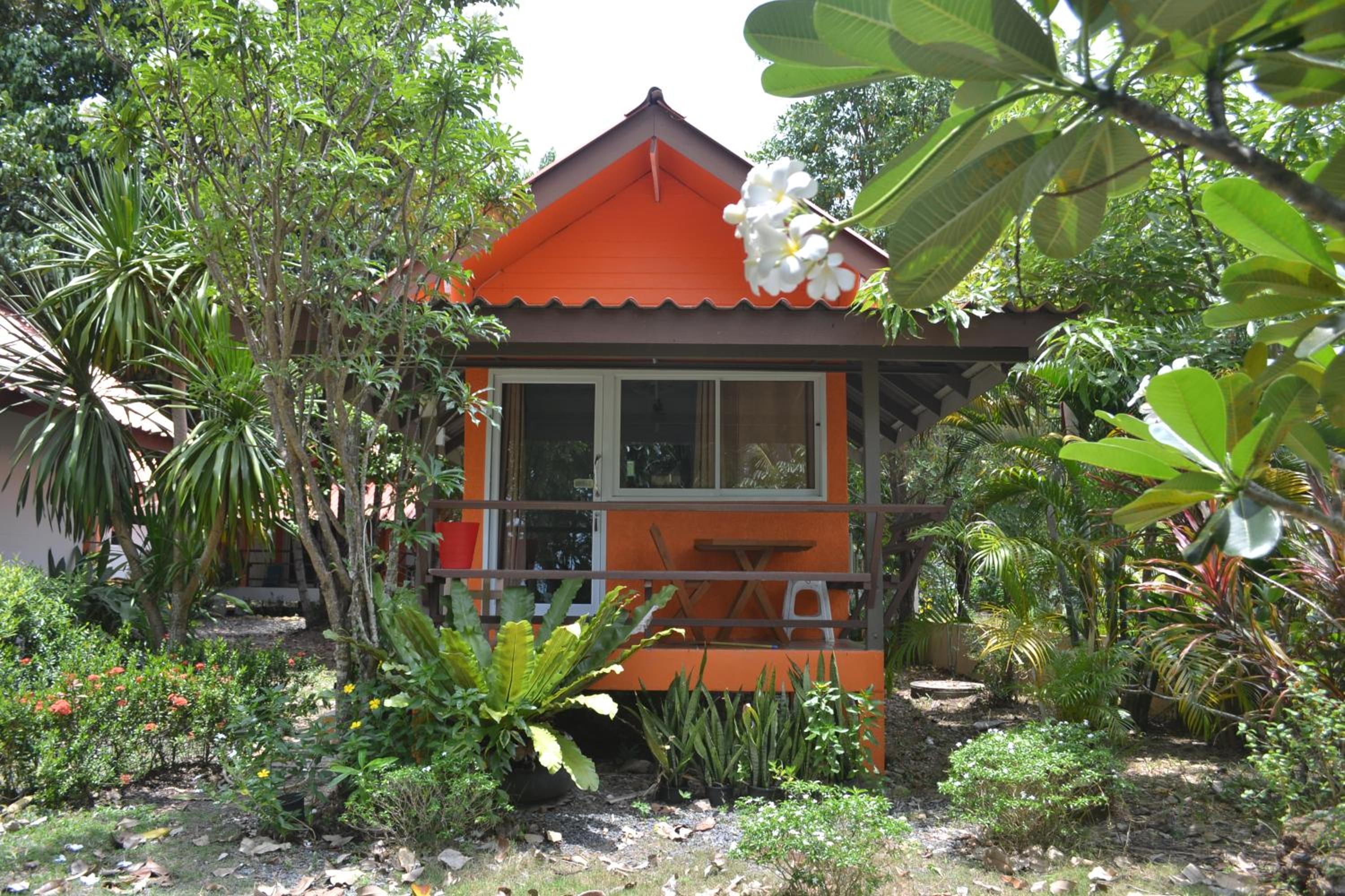 Baan Chid Talay